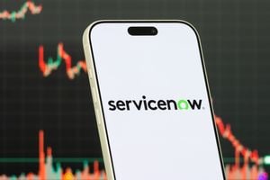 ServiceNow Q1 2026 earnings: stock drops 17% on margin fears