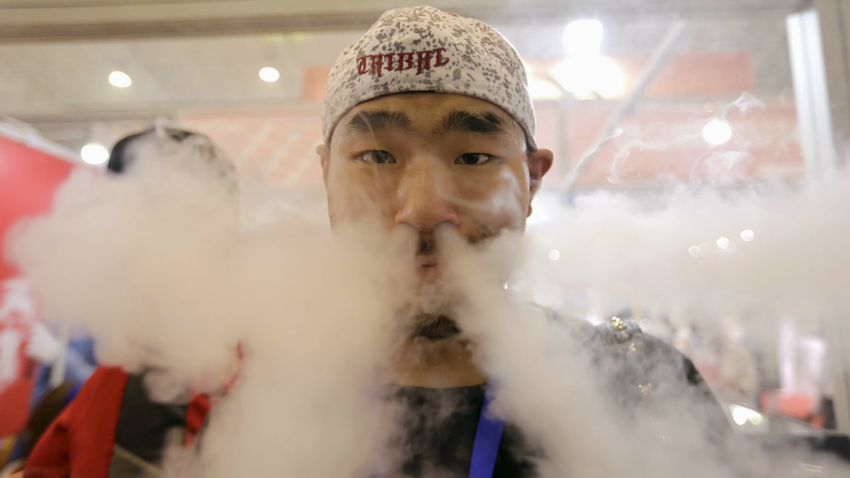 e cigarettes blowing up Local man seriously injured, loses 7 teeth after e-cig explodes in his face E-cigarette explosions raise safety concerns
