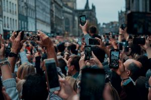 25 ways the internet has changed human behavior