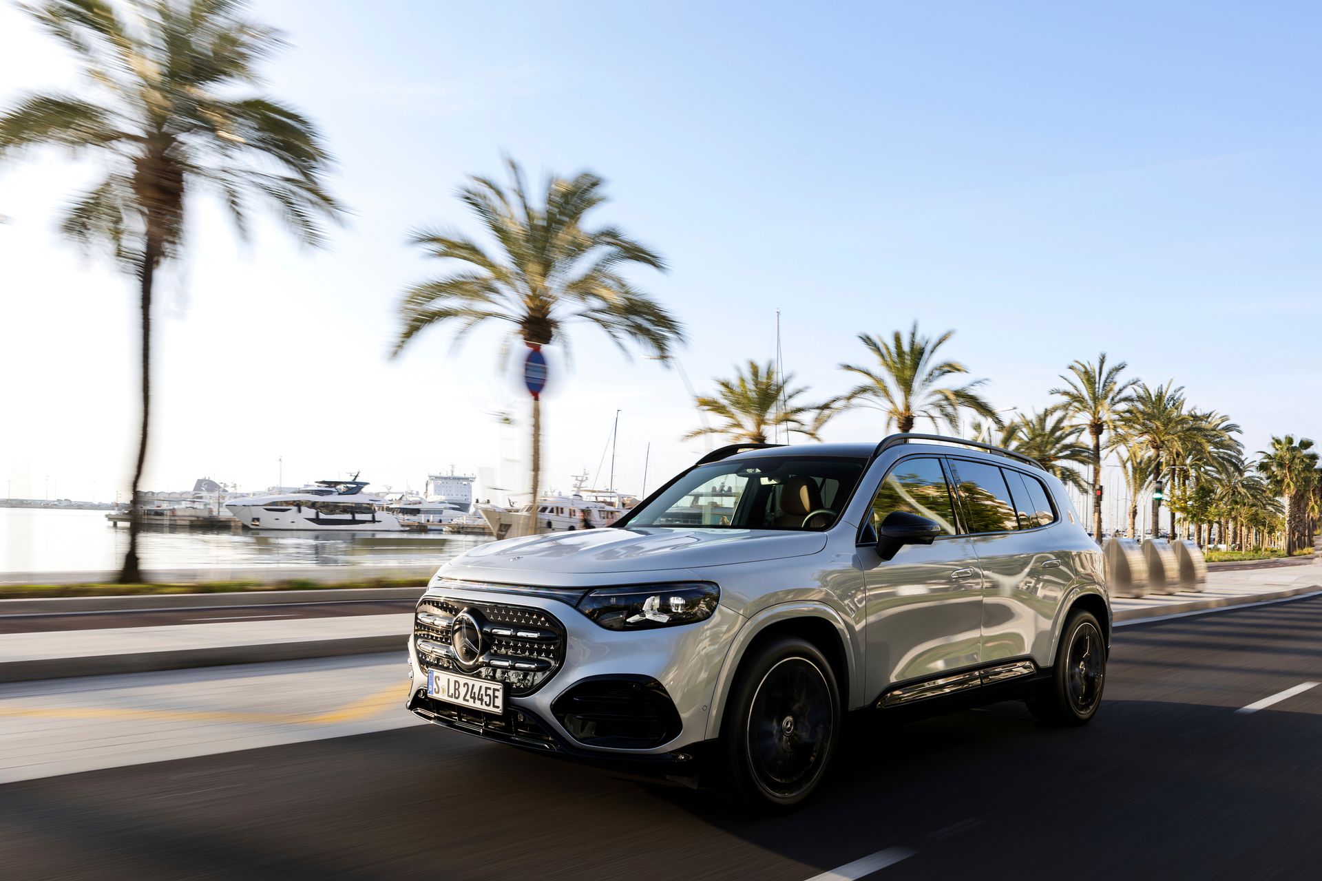 New cars and SUVs you can buy right now for below their MSRP, according to Consumer Reports