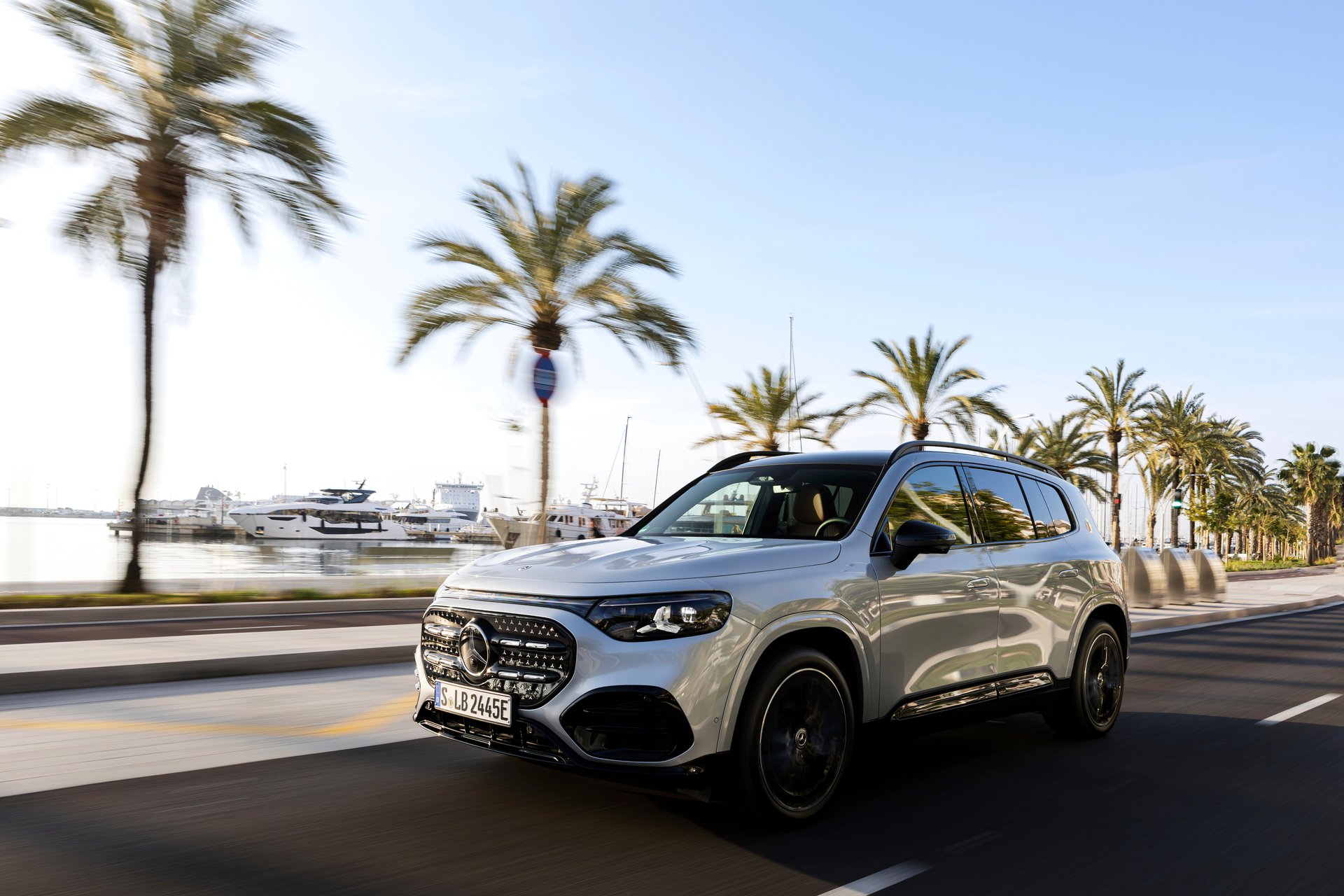 New cars and SUVs you can buy right now for below their MSRP, according to Consumer Reports