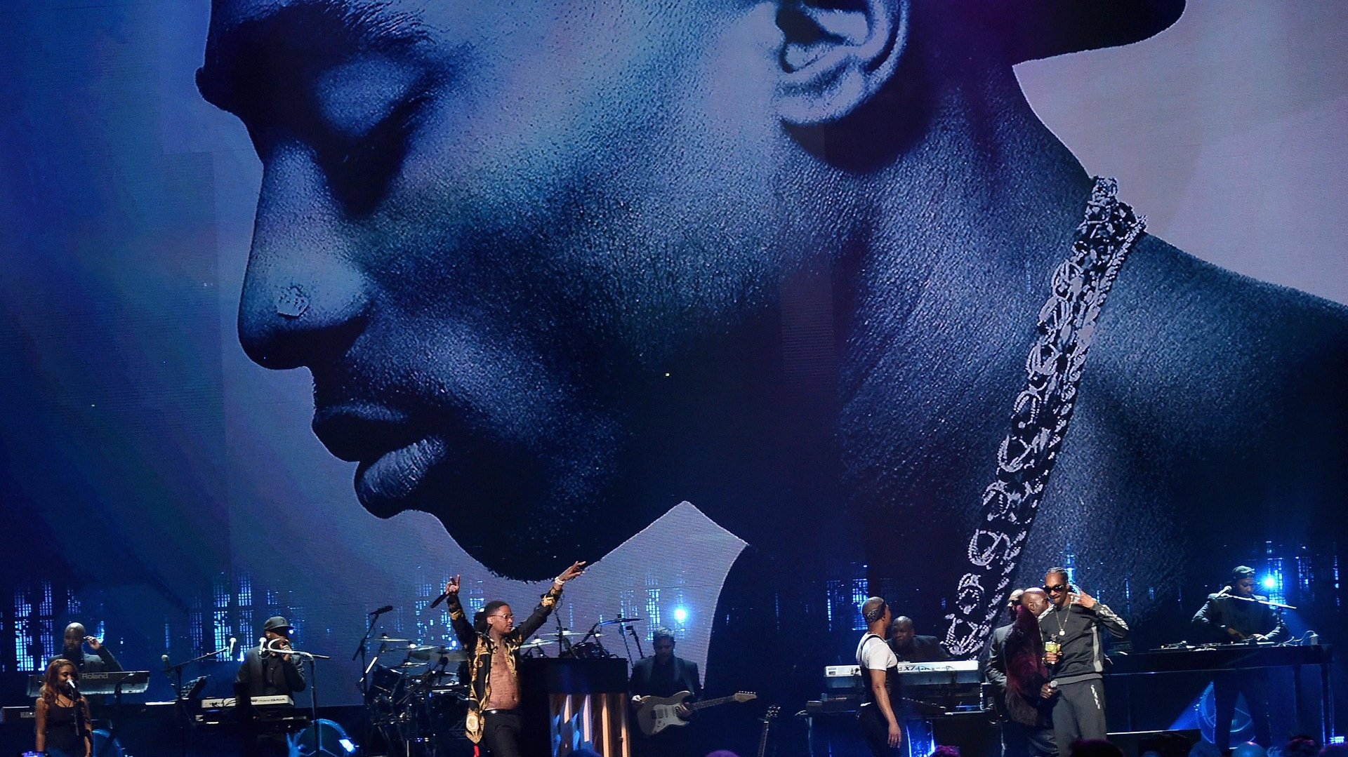 Tupac’s estate is in a fight over an iconic album cover and its NFT