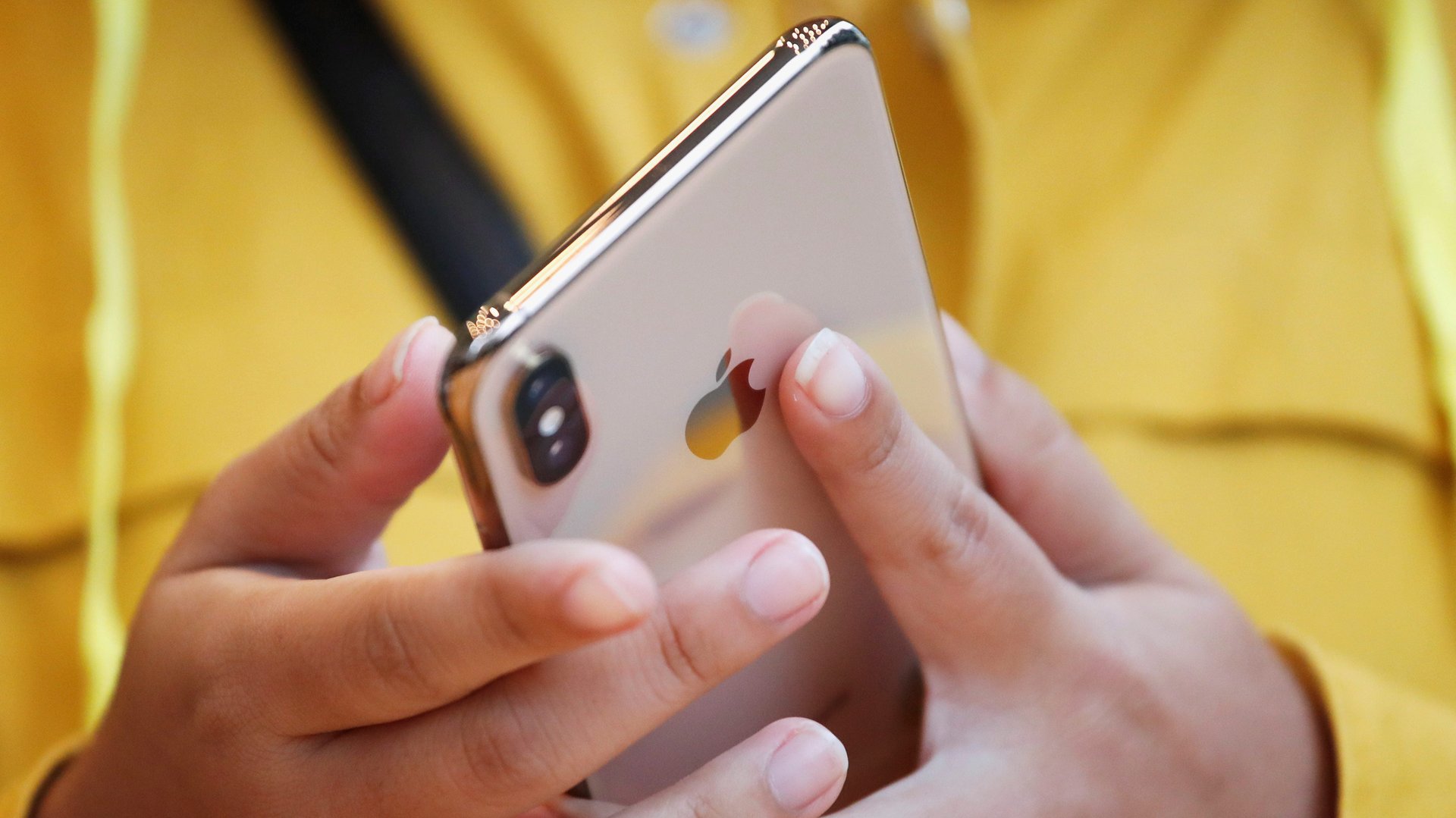 Apple is buying Intel’s mobile chip business