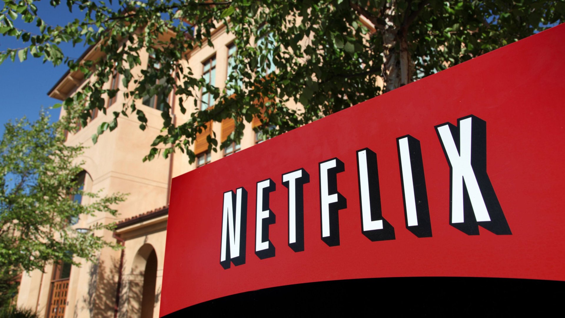 Three things to look for when Netflix reports earnings today