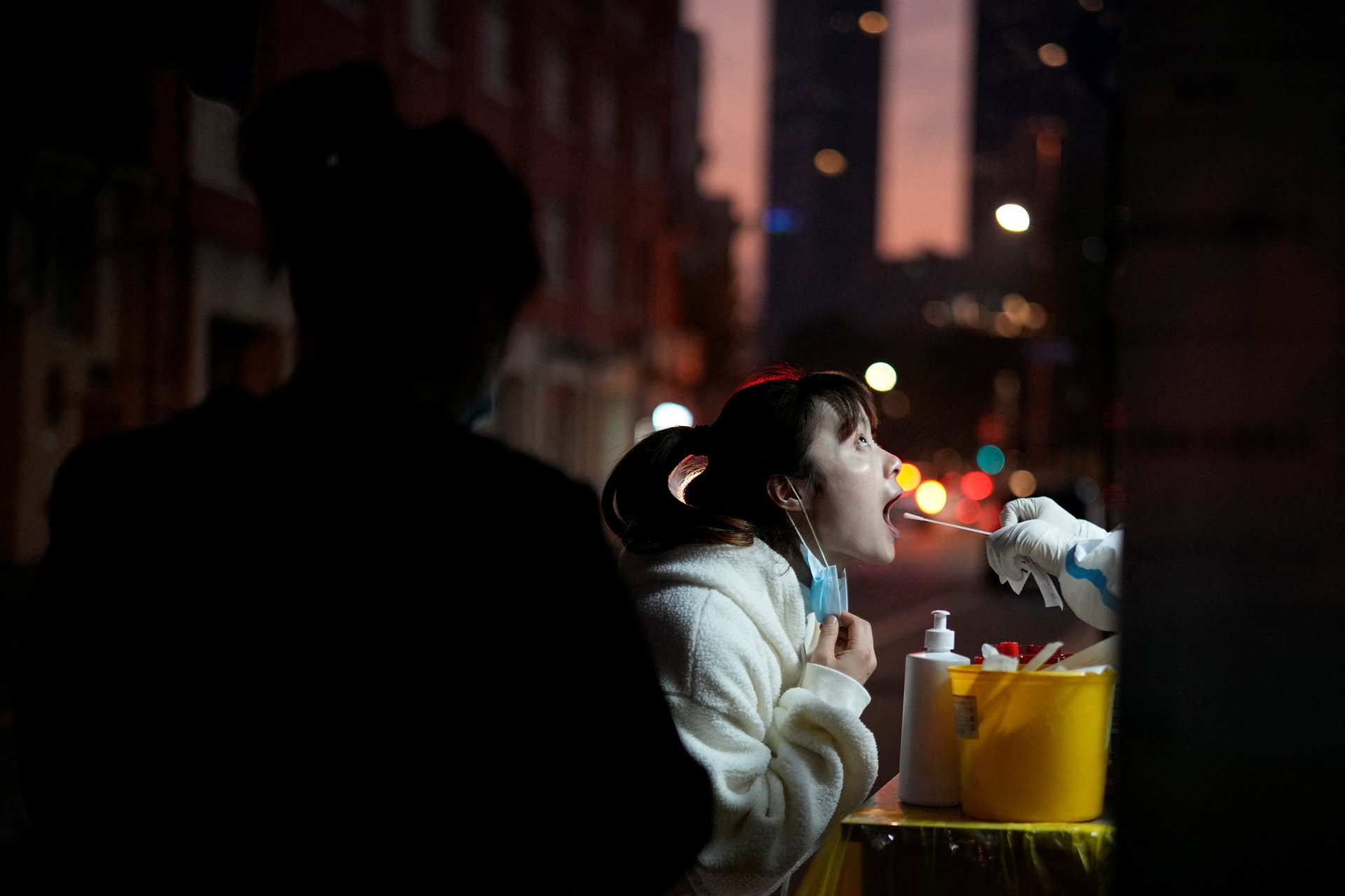 An unproven herbal covid pill is a big winner in Beijing’s new pandemic rules