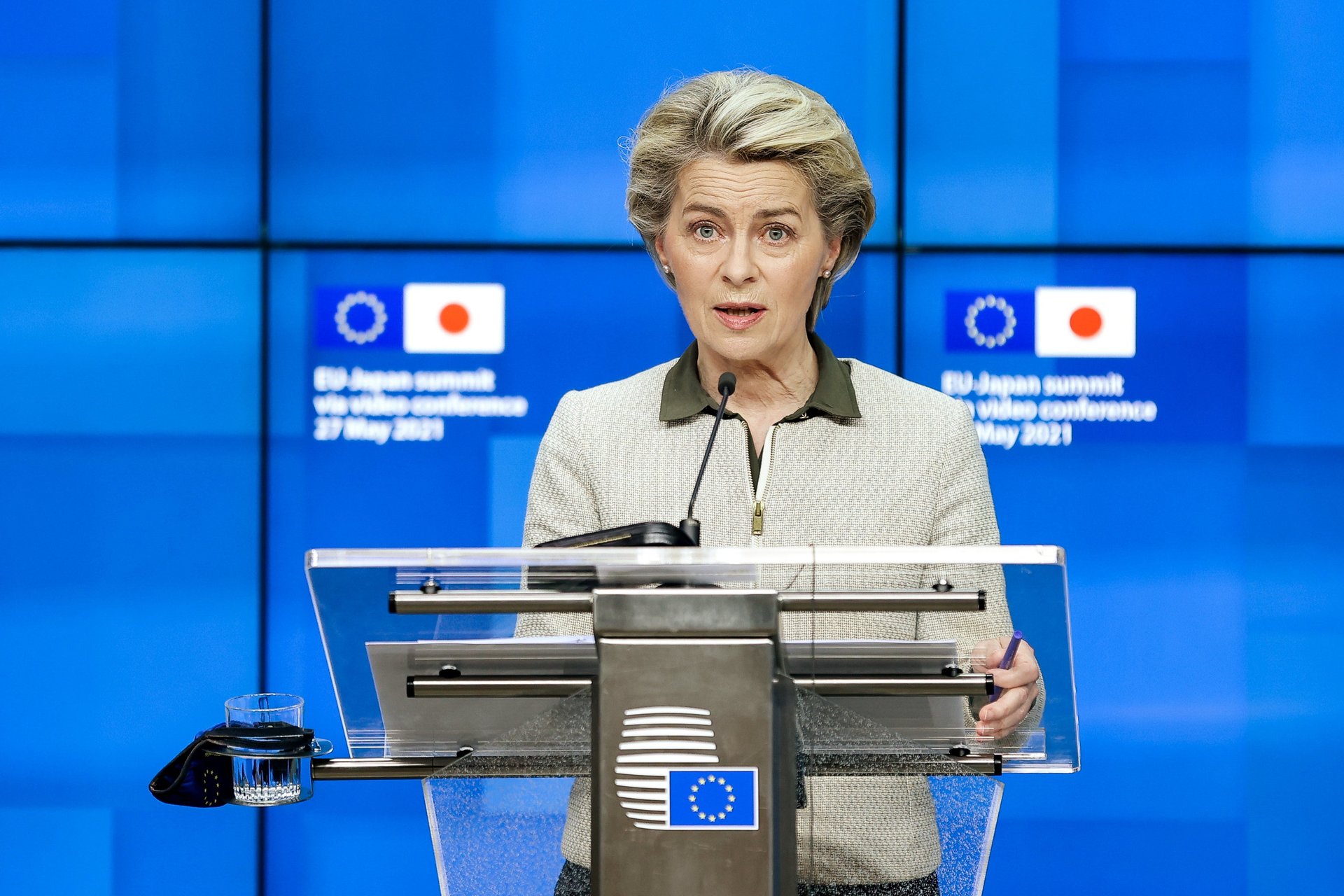 Daily Brief:EUから日本へ1億回分のワクチン