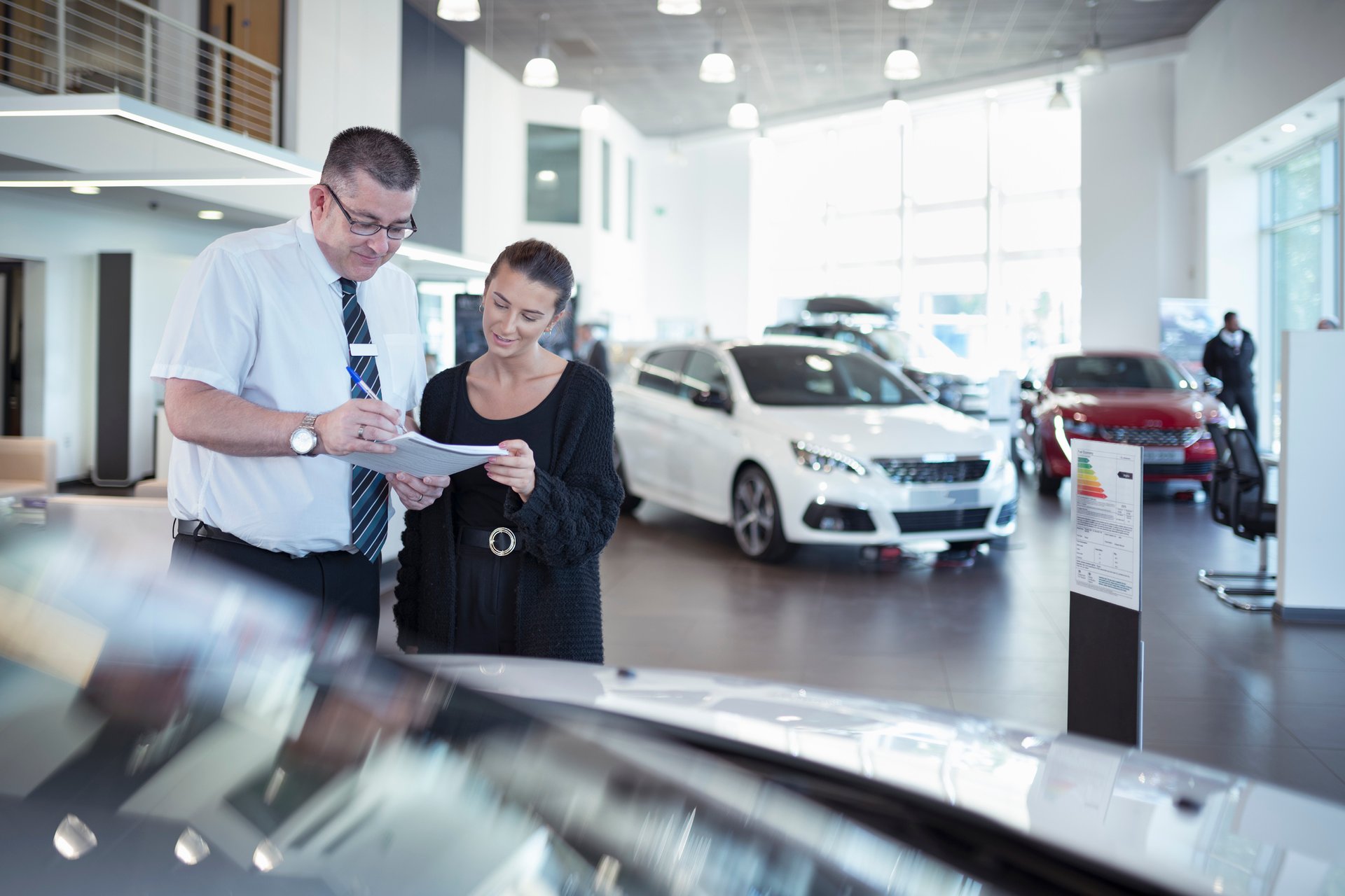 Consumer Reports' tips for buying a new car right now