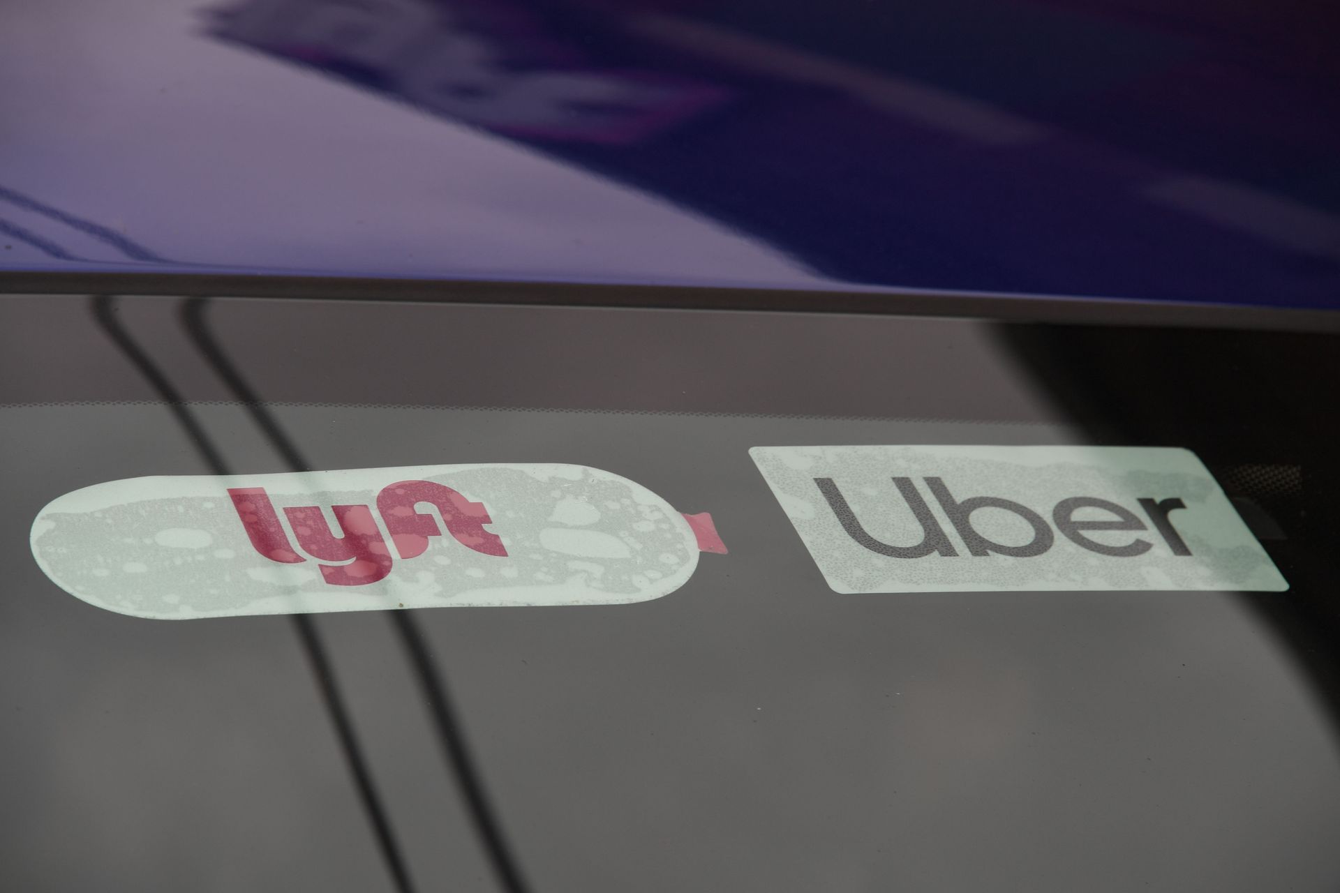 Les chauffeurs d'Uber et de Lyft du Massachusetts remportent la première union de covoiturage aux États-Unis.