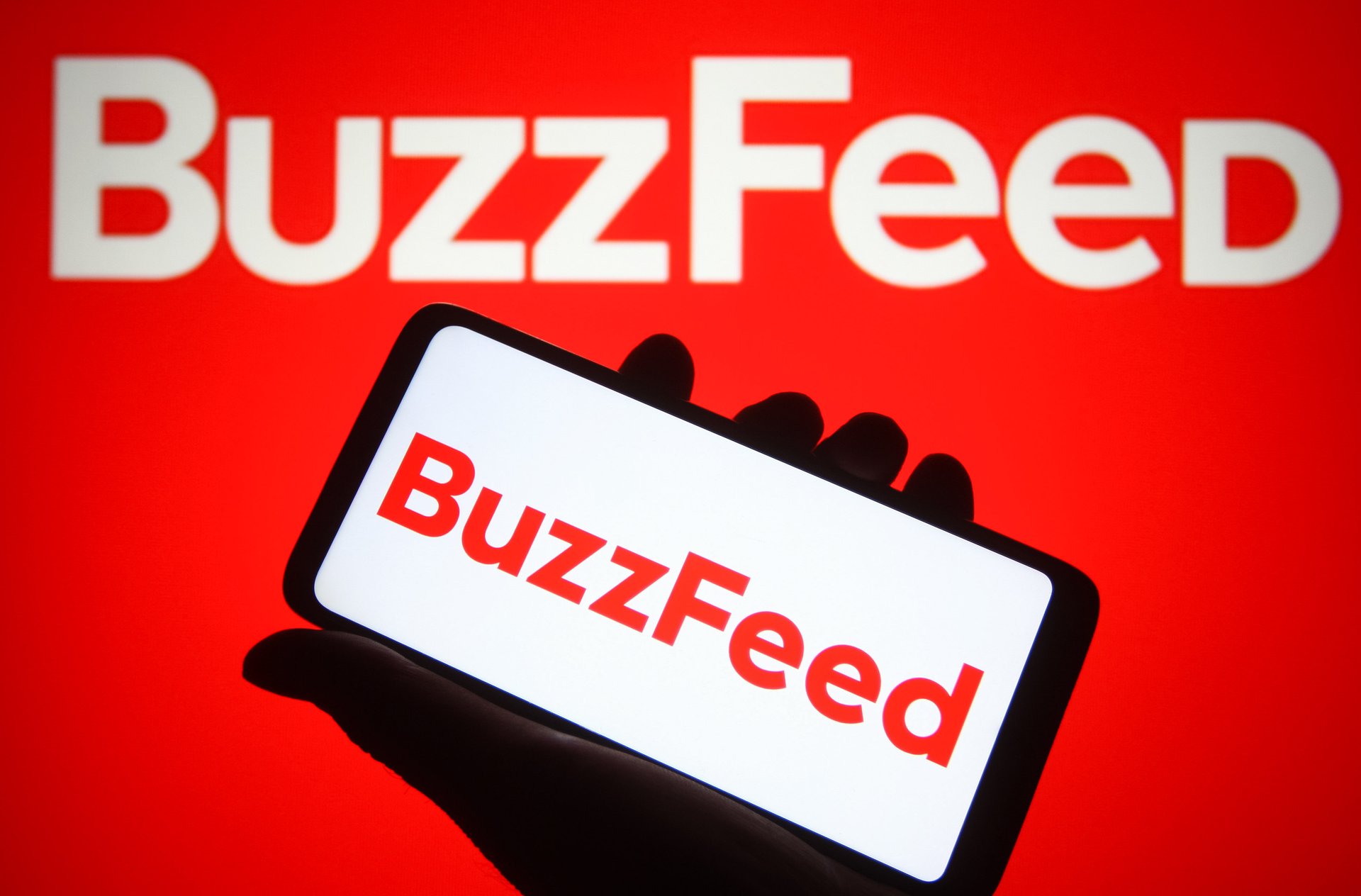Byron Allen prend le contrôle de BuzzFeed dans le cadre d'un accord de 120 millions de dollars et devient son PDG.