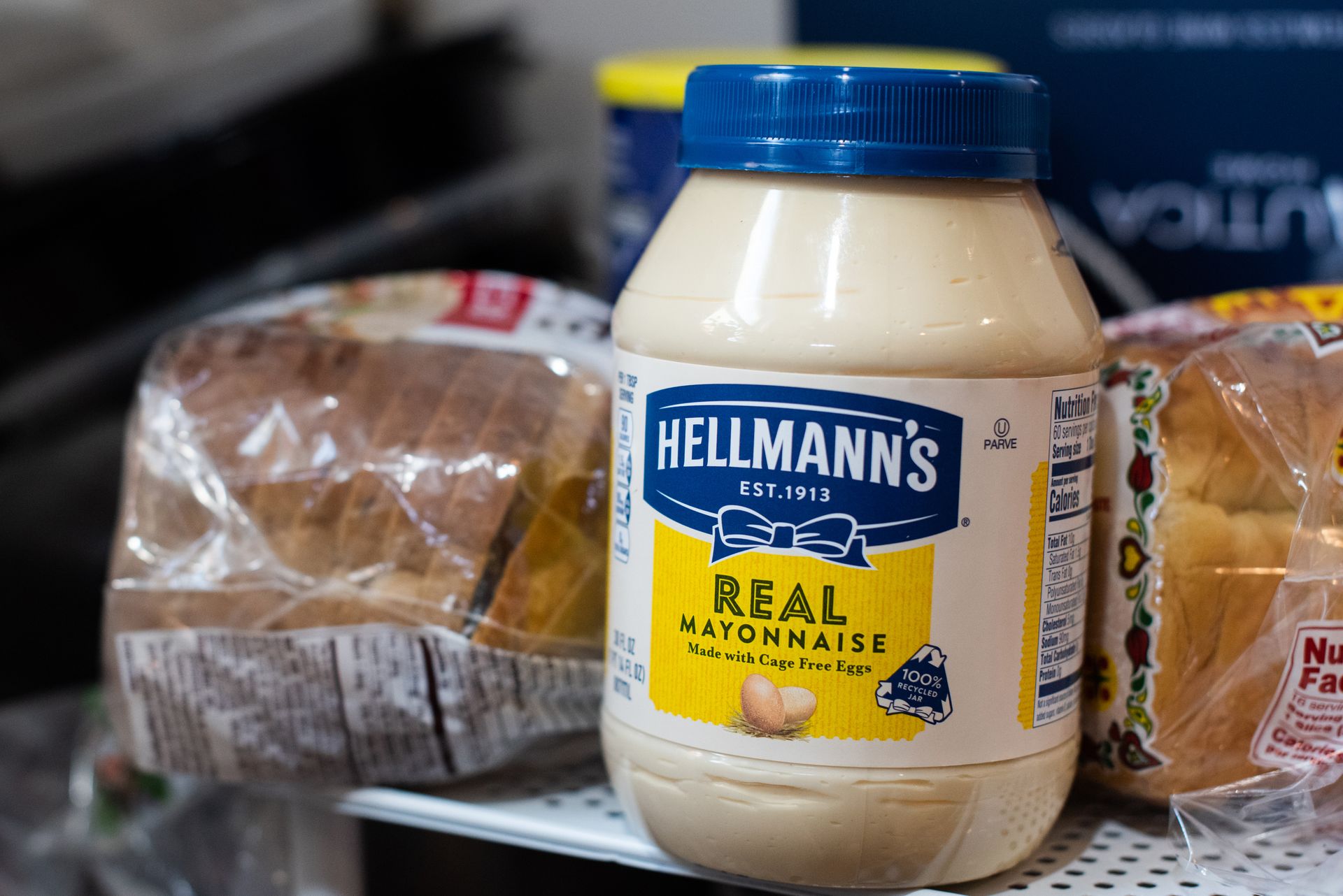 A customer lit a cafe on fire after he didn't get mayonnaise. Hellmann's is offering to pay for the damages