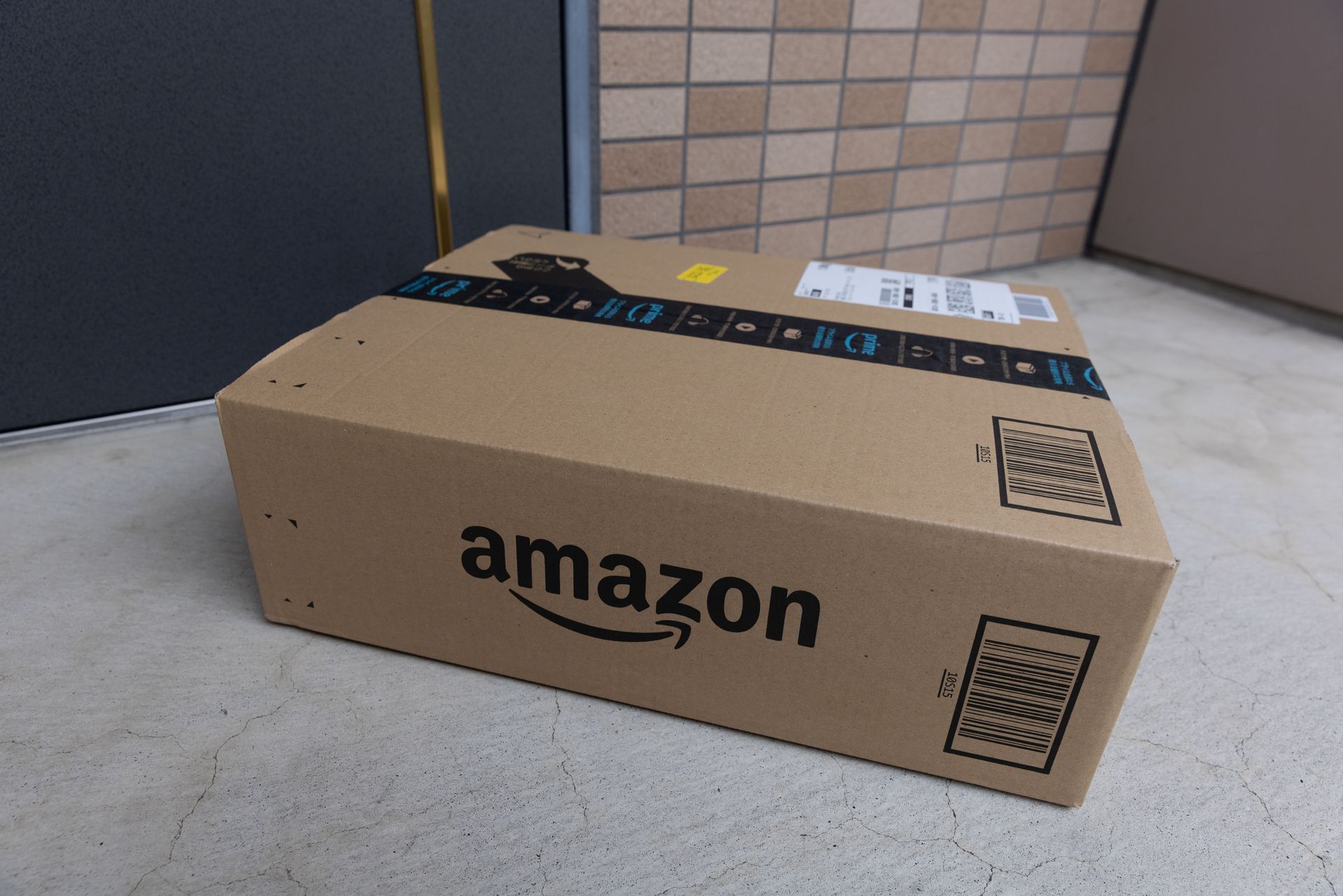 Amazon-Preise steigen schneller als die Inflation, da Zölle in Kraft treten.
