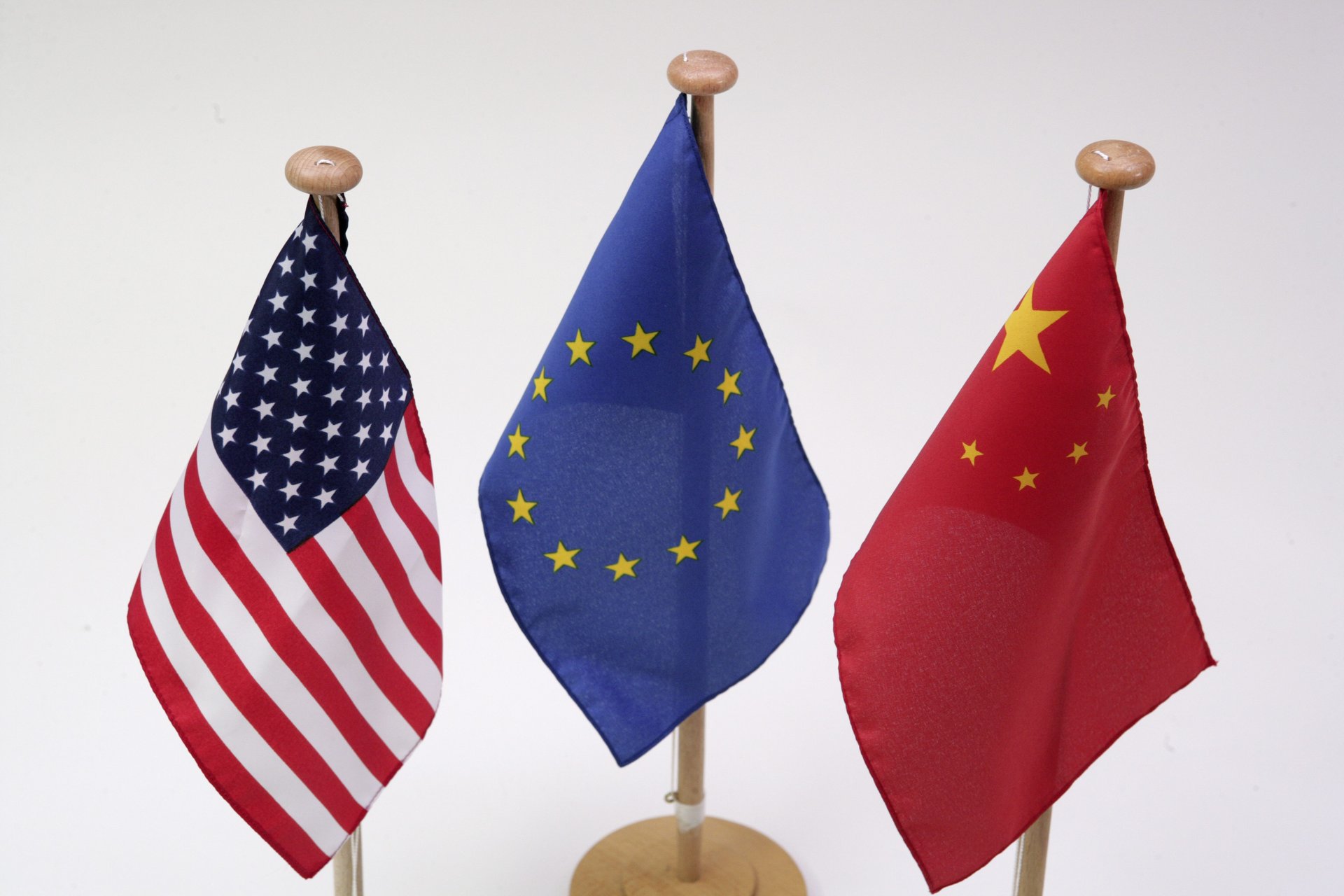 Les États-Unis et l'UE ont signé un pacte sur les minéraux critiques pour réduire la dépendance aux chaînes d'approvisionnement chinoises.