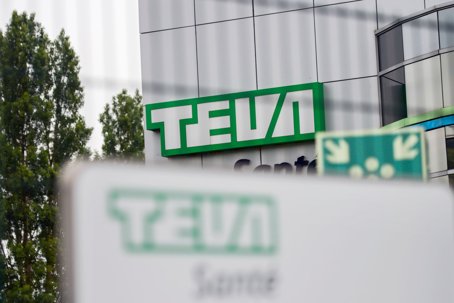 La FDA retira 300,000 cajas de parches de Teva para la presión arterial debido a un ingrediente no aprobado.