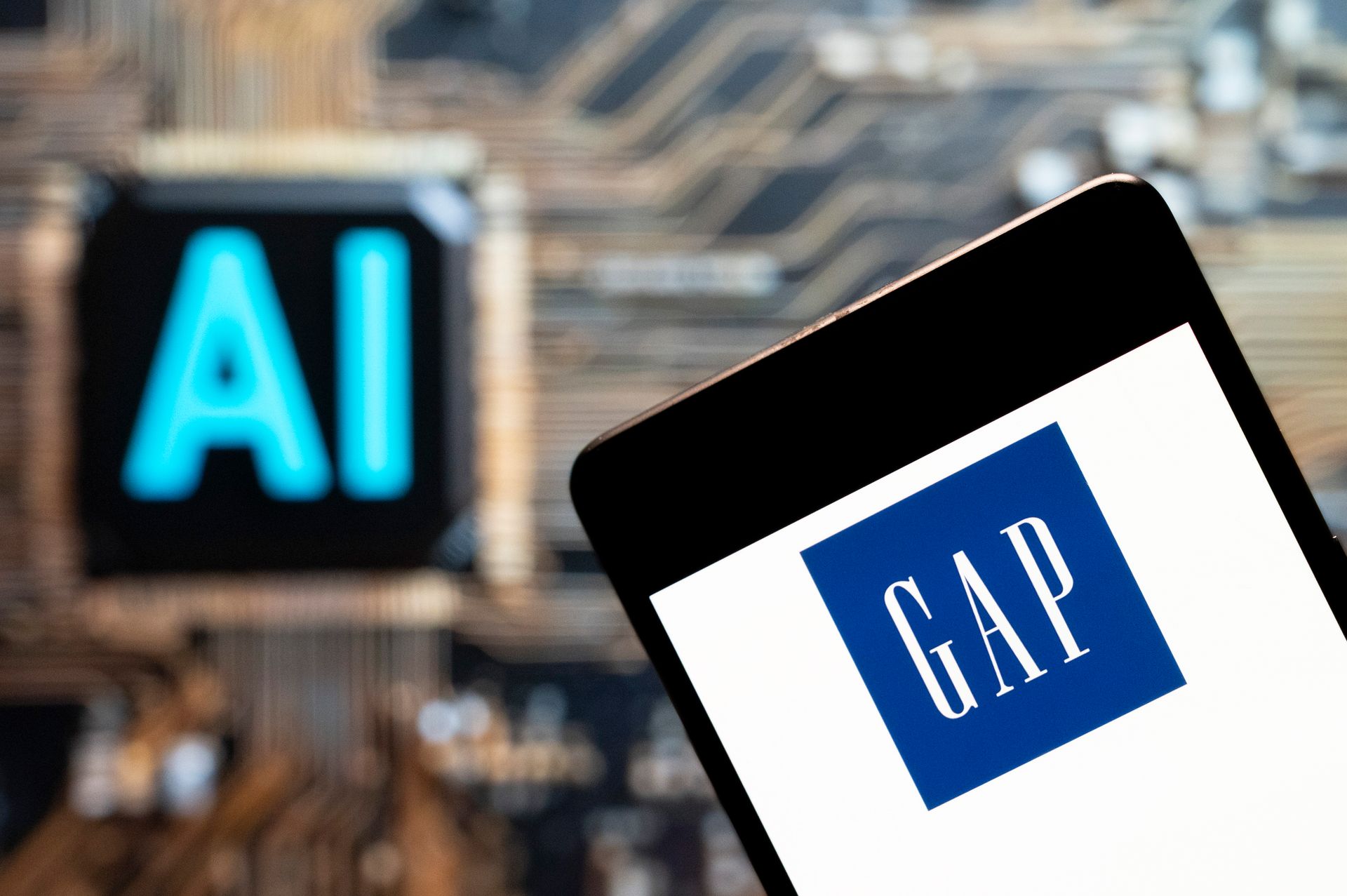 Gap brands will soon let shoppers buy directly from Gemini