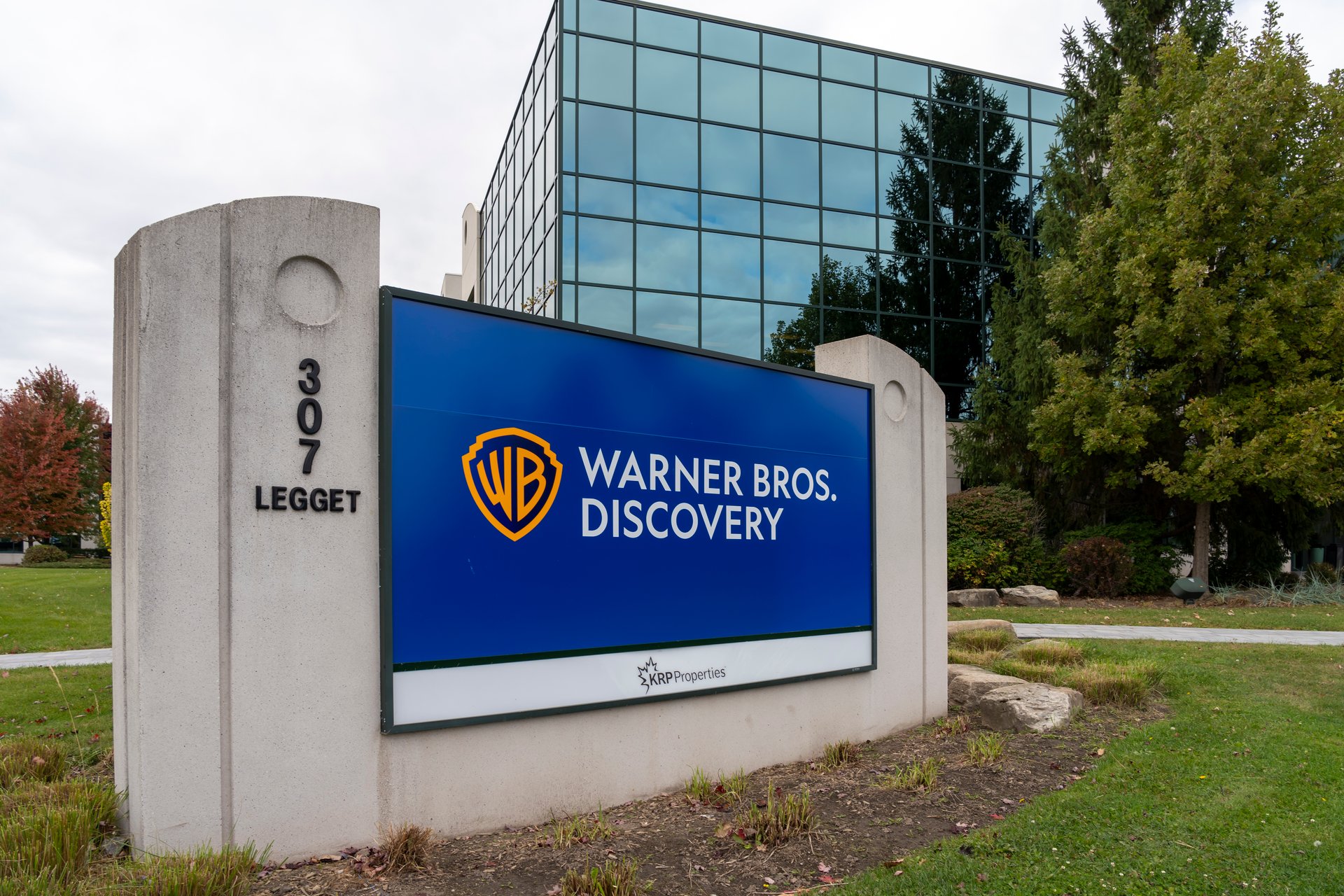 Les actionnaires de Warner Bros. Discovery votent sur le rachat de 110 milliards de dollars de Paramount.