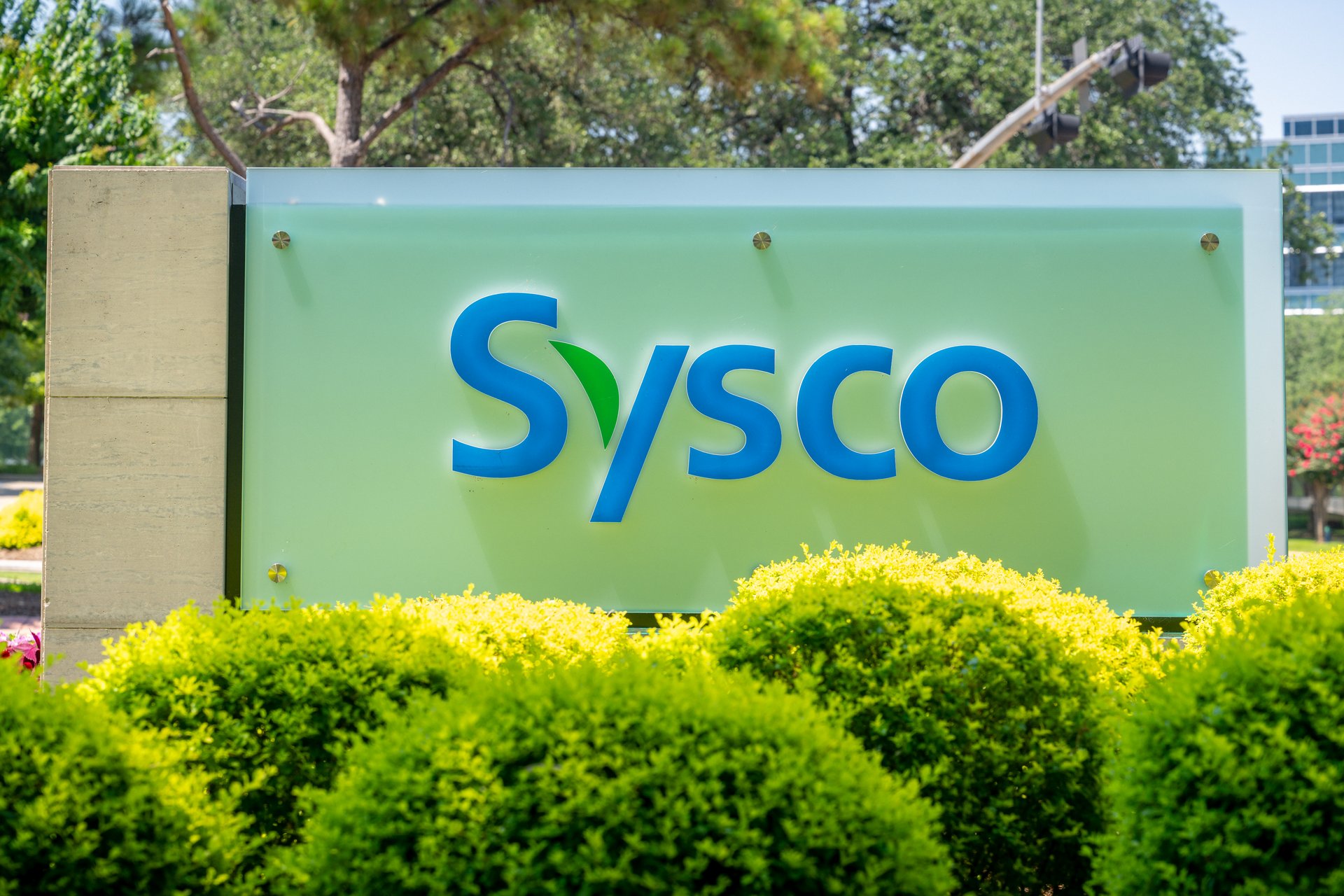 Les résultats de Sysco ont répondu aux attentes alors que les volumes de livraison de nourriture ont augmenté et que le flux de trésorerie libre a bondi.