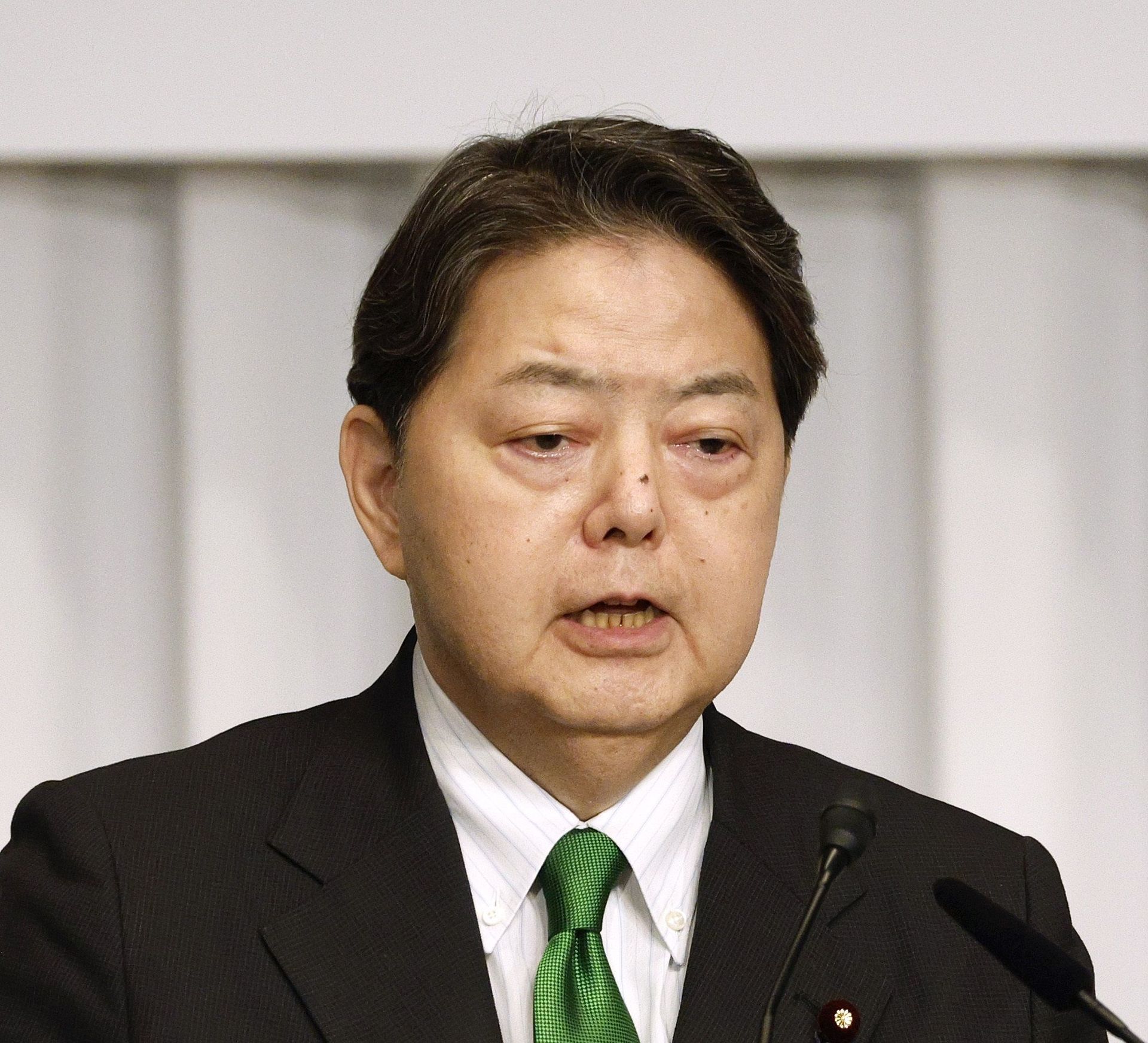 El principal negociador comercial de Japón cancela su viaje a EE. UU.
