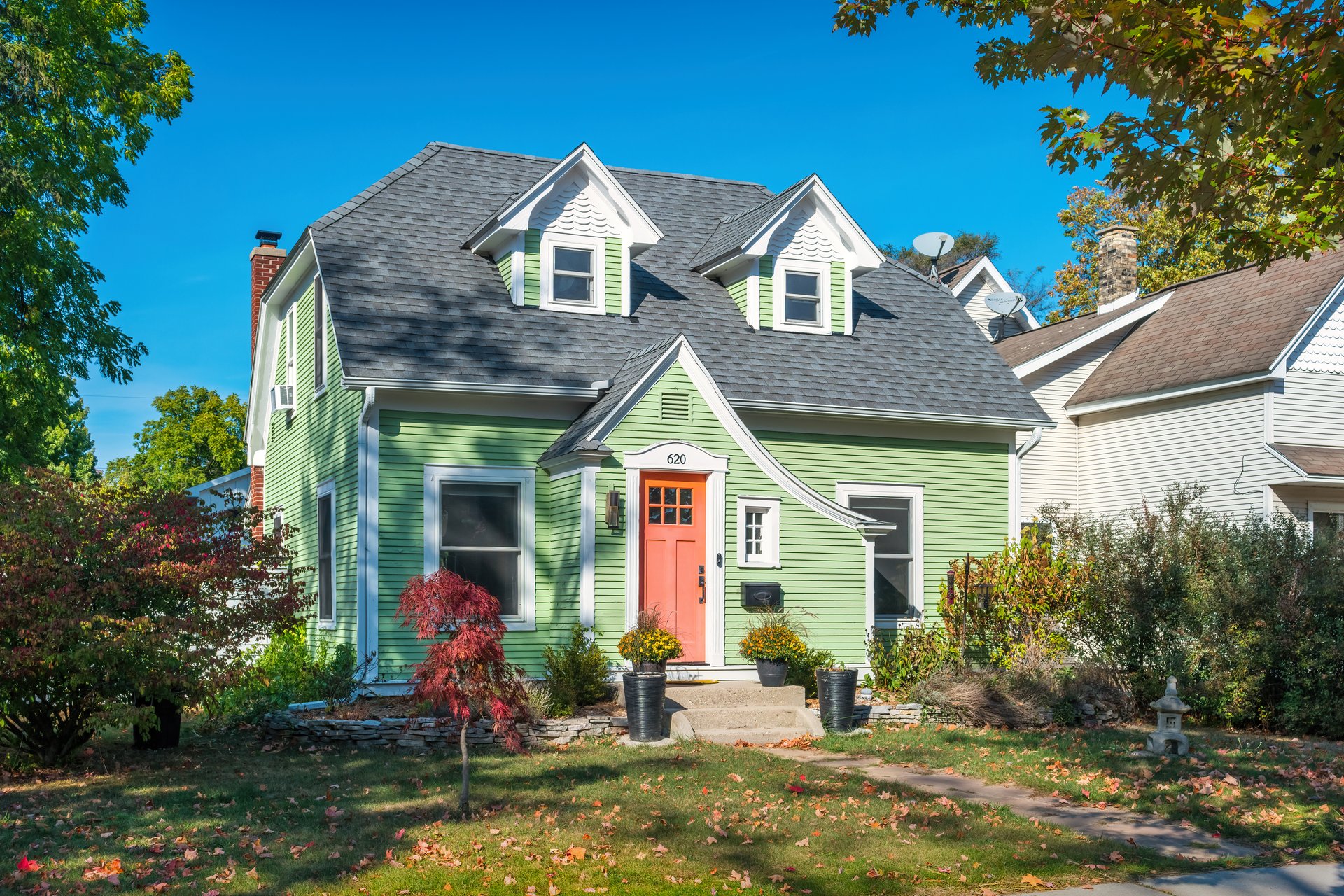 Les bénéfices des vendeurs de maisons s'effondrent en Floride et montent en flèche au Michigan.