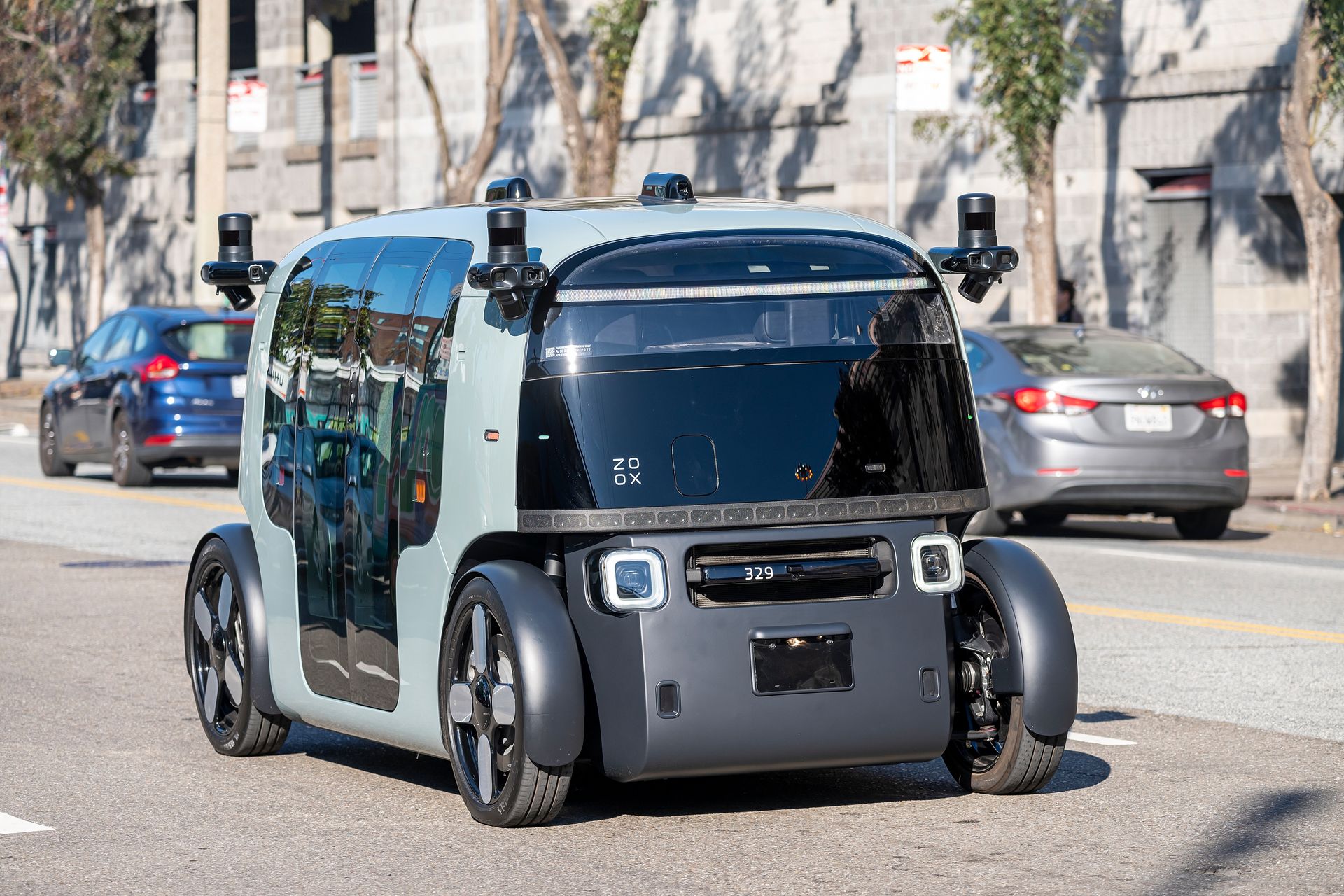 Tesla and Waymo robotaxi competitor Zoox takes a big step forward