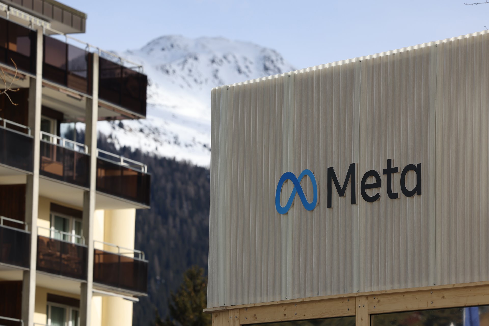 L'action Meta chute alors que sa prévision de dépenses en IA bondit à 145 milliards de dollars