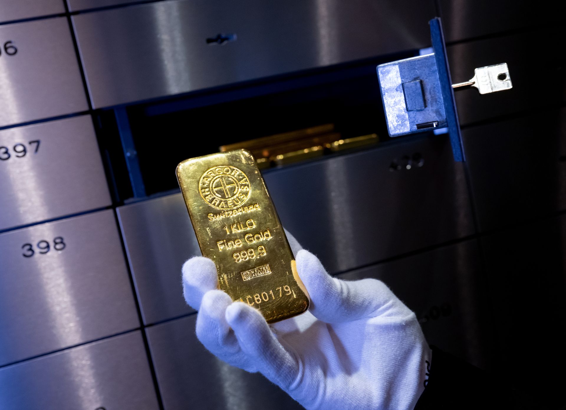 Gold's surge has Wall Street worried. Here's why
