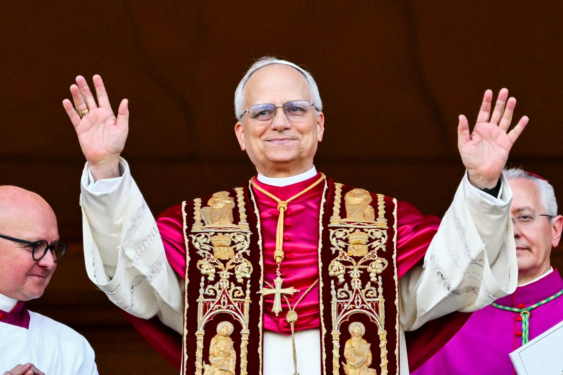 Pope Leo calls out Elon Musk in criticism of enormous CEO salaries