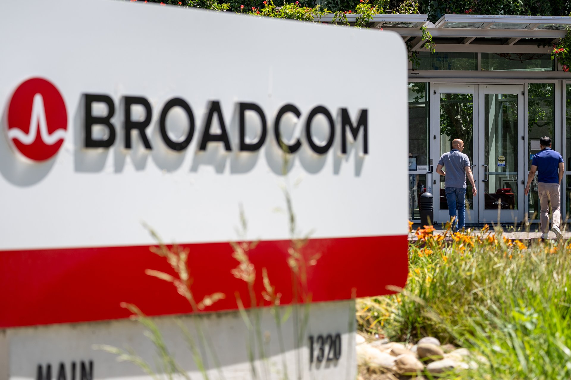 Apple et Broadcom prolongent leur partenariat pour les puces personnalisées jusqu'en 2031.