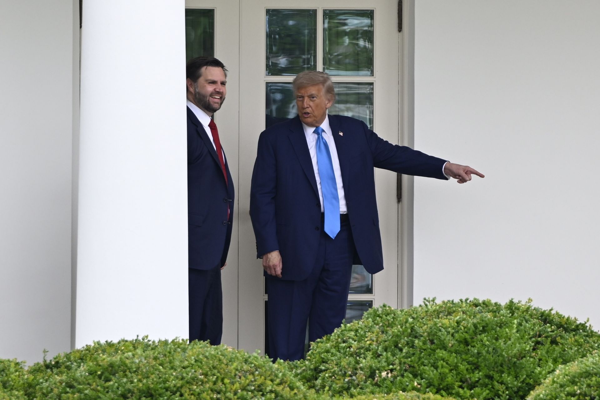 Trump and Vance bash the Fed on interest rates as inflation slows