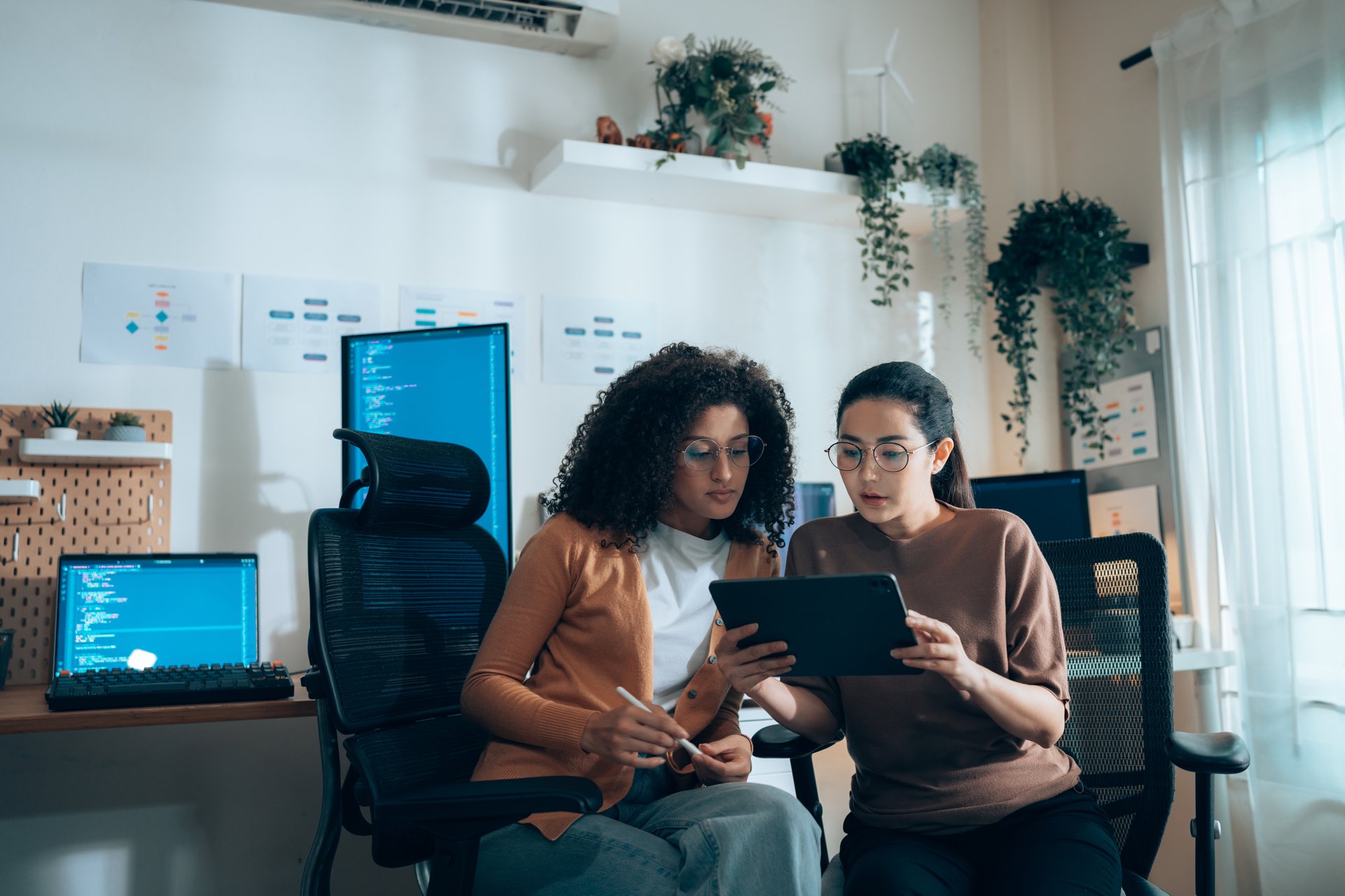 L'IA peut rendre les employés heureux — si les dirigeants l'utilisent correctement.