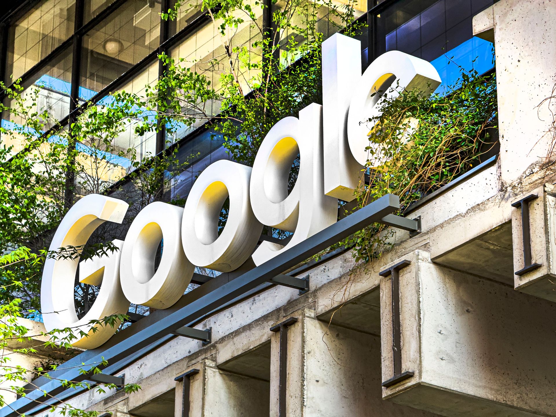 Google, Tesla, GM, et plus : Actions à surveiller pendant une semaine de résultats exceptionnels.