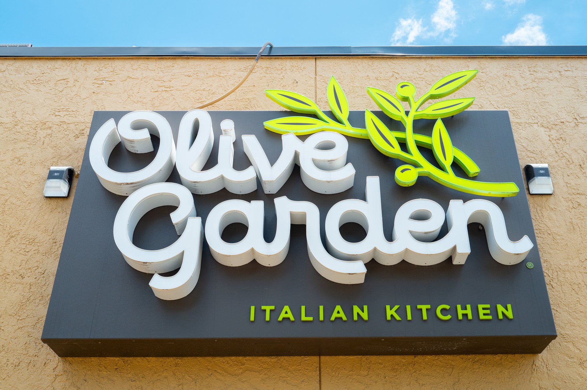 Olive Garden rolls out cheaper meals with smaller portions as consumers look to save