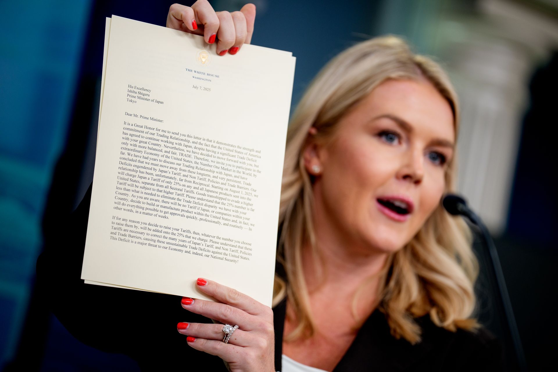 L'UE évite une lettre de Trump, espère signer un accord de taux de tarifs de 10%