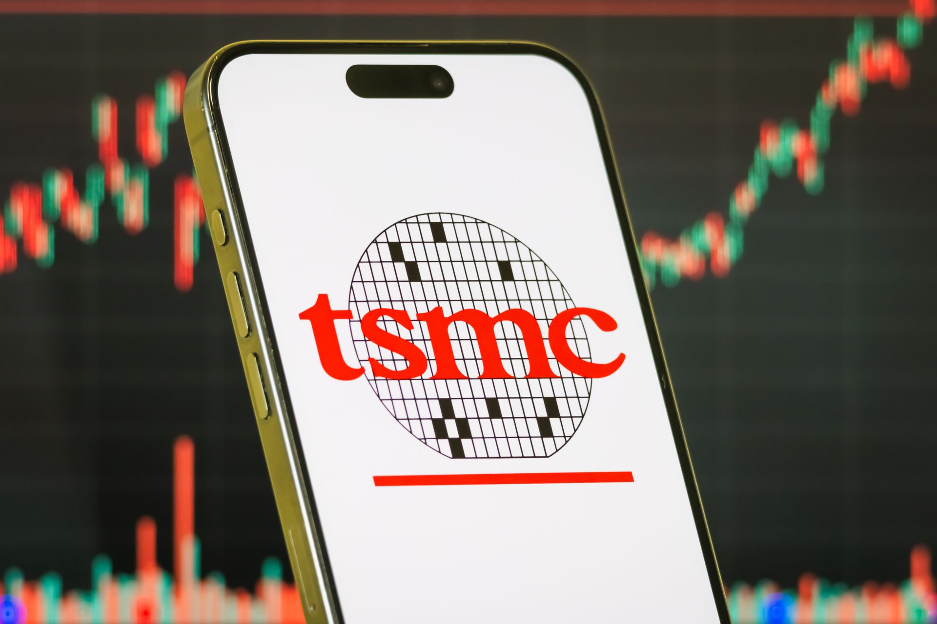 TSMC rejoint le club des capitalisations boursières de 1 000 milliards de dollars.