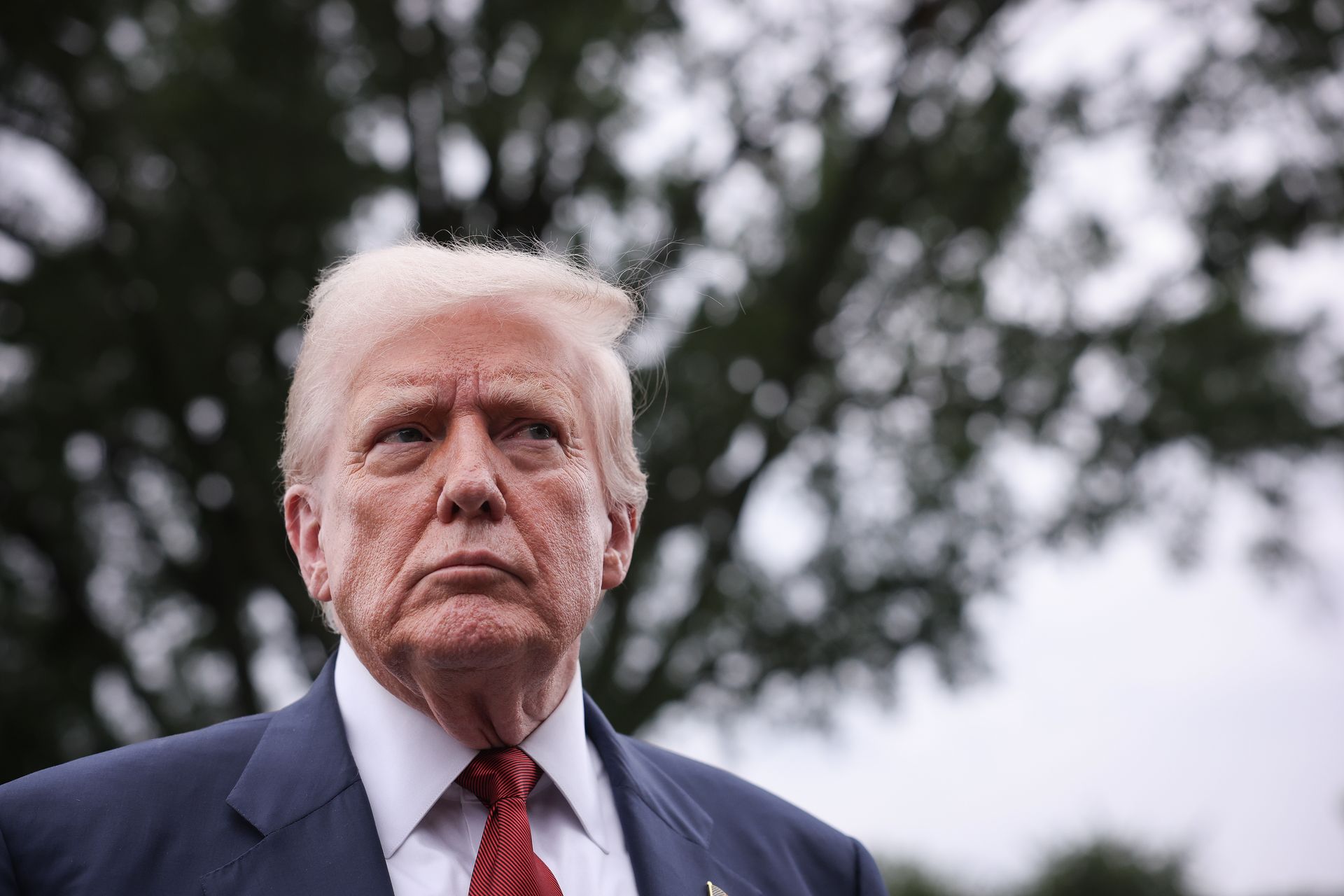 Das US-Handelsdefizit mit China sinkt, da Trumps Zölle greifen.