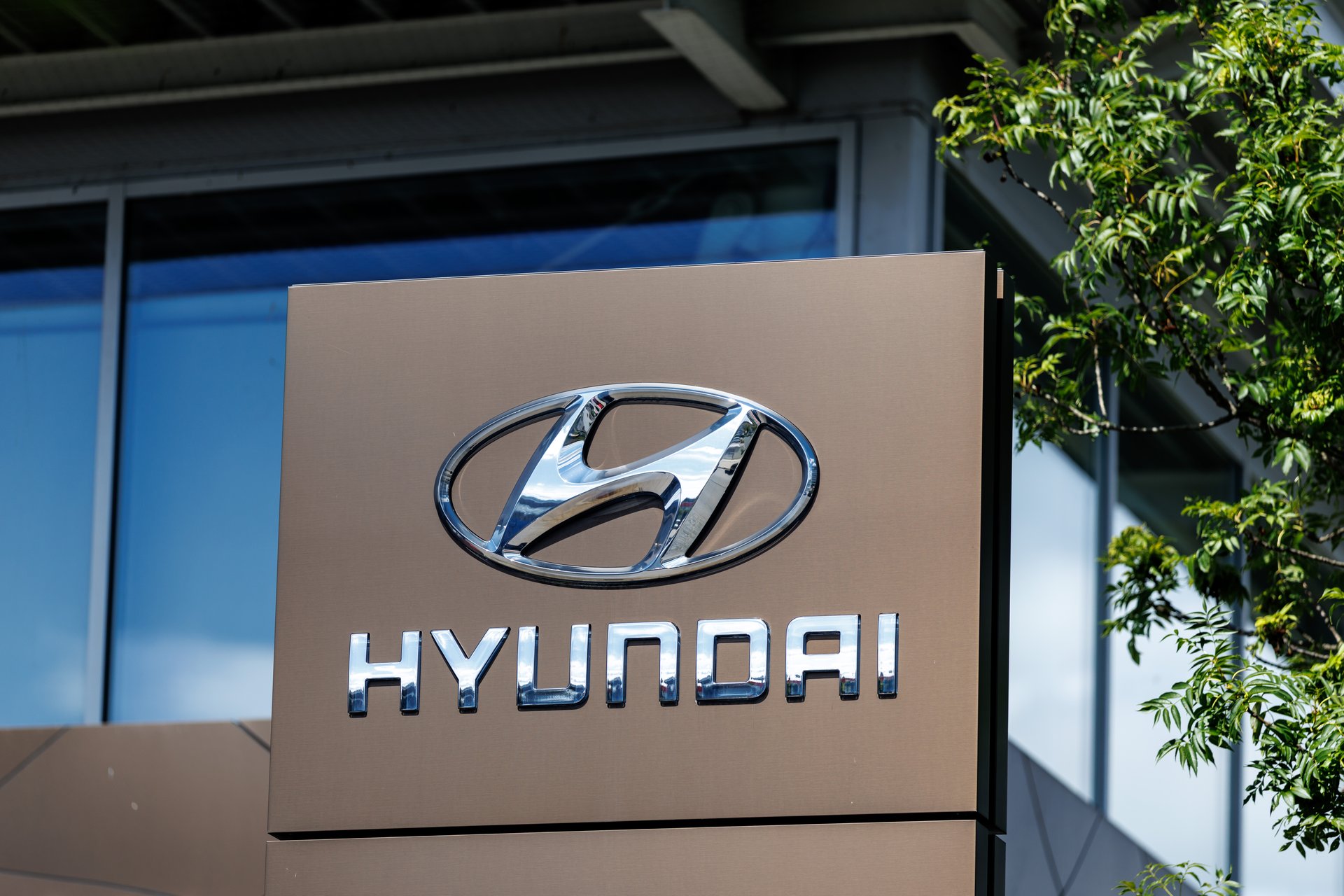 Hyundai rappelle plus de 96 000 véhicules Tucson en raison d'un défaut dans le logiciel d'affichage du tableau de bord.