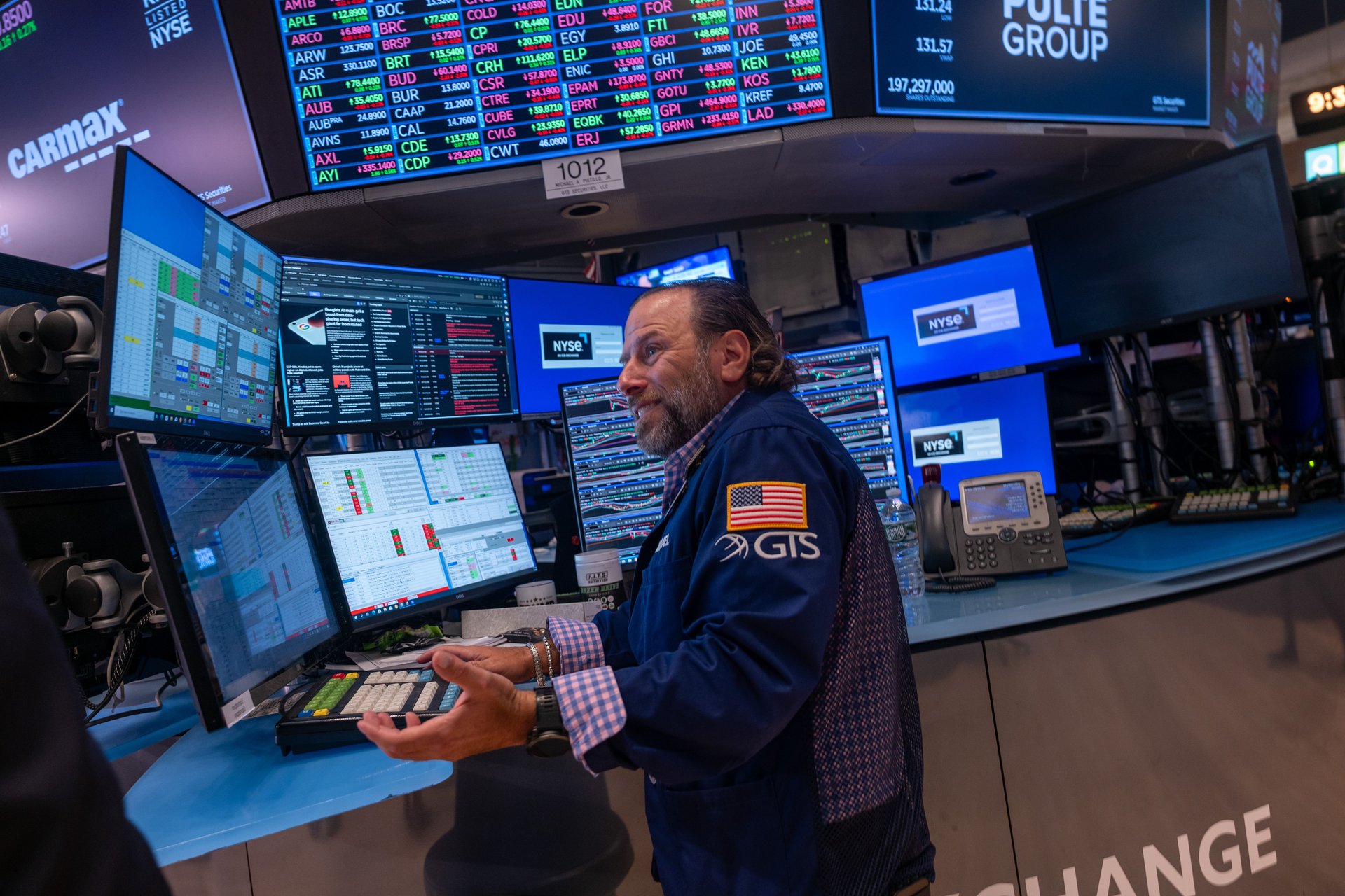 A 'jobless expansion' is now the bull case for stocks. But consumers are the question mark
