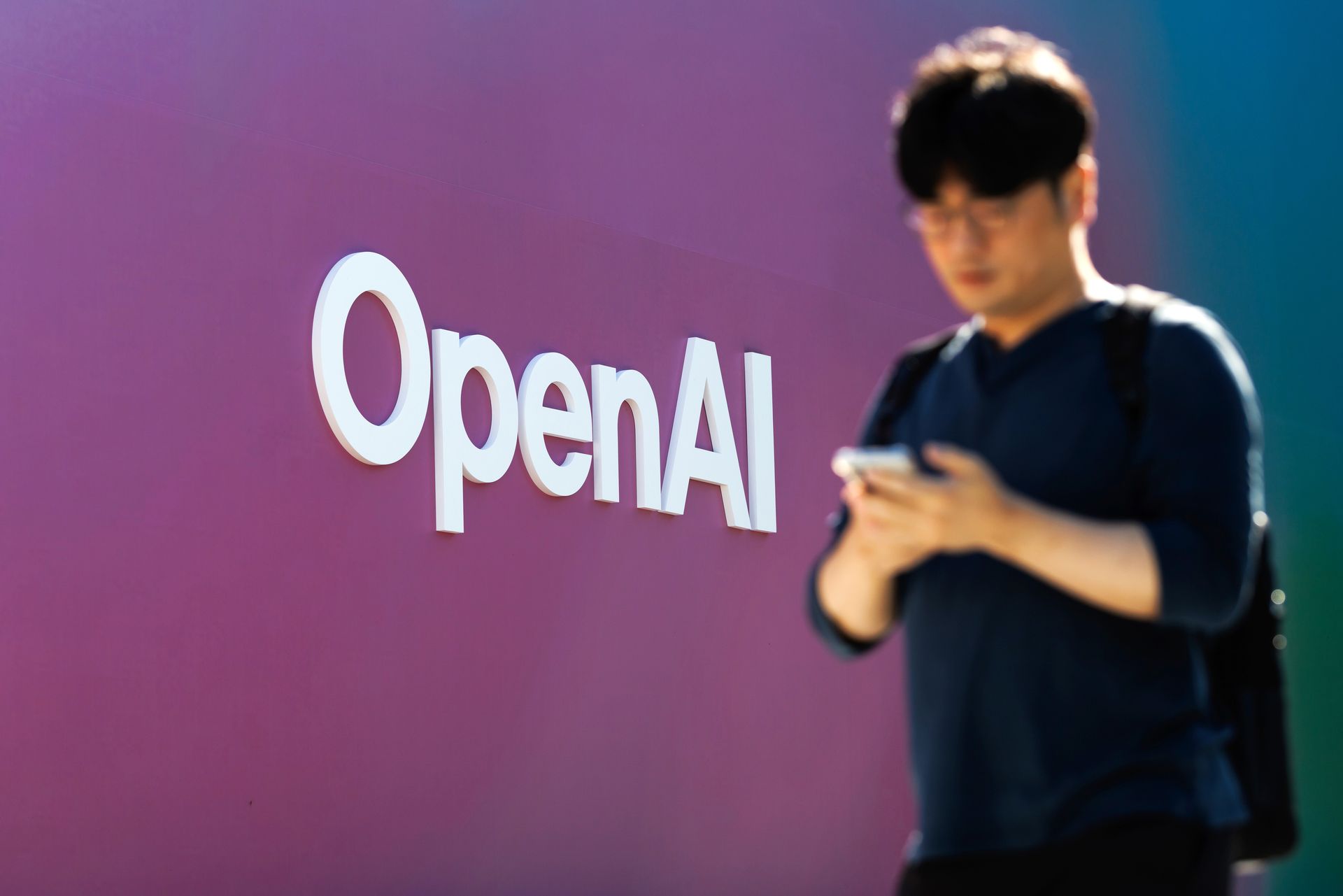 Los empleados de OpenAI y Anthropic enfrentan una factura de impuestos que la mayoría no verá venir.