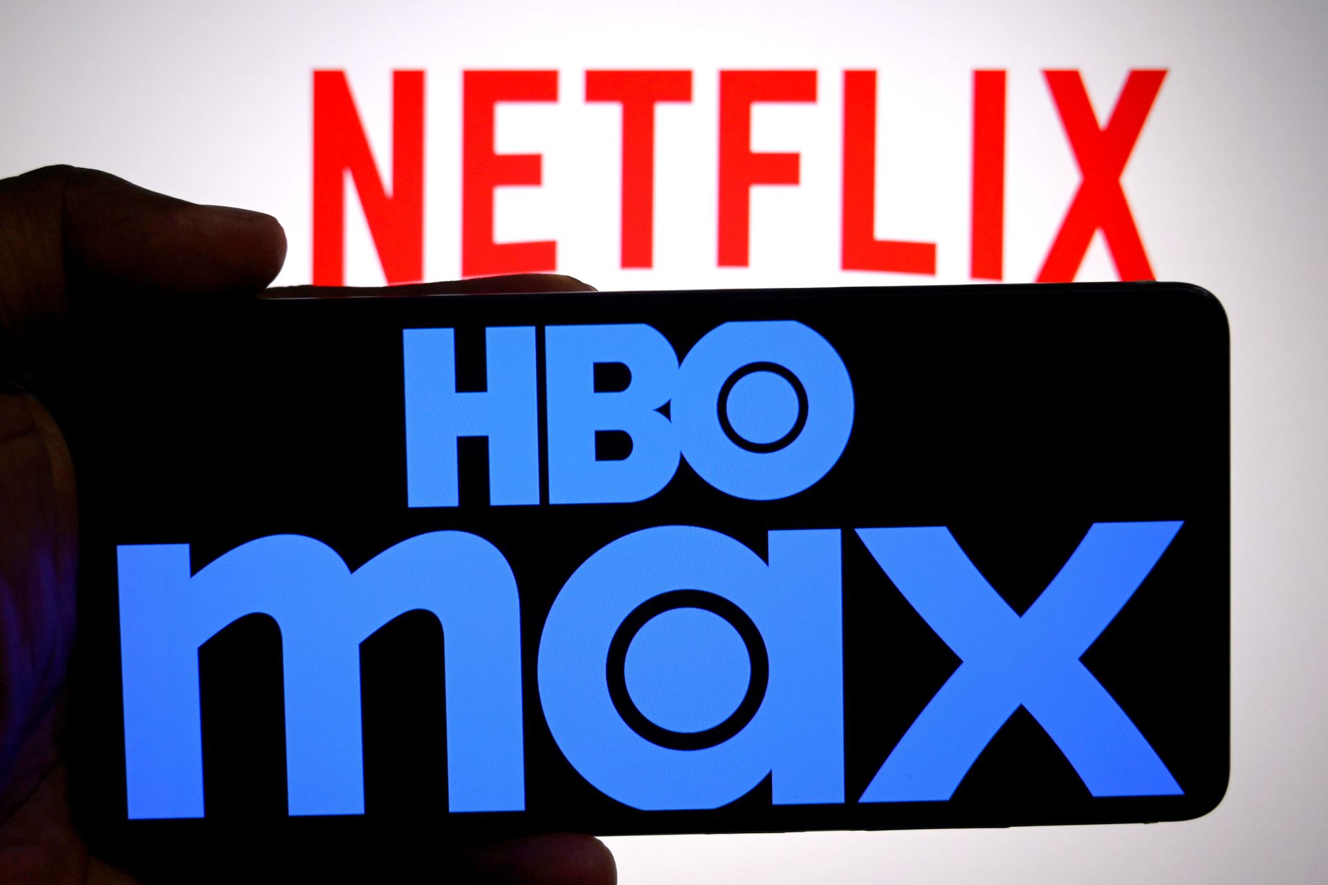 Netflix conclut un accord pour acheter Warner Bros. Discovery pour plus de 80 milliards de dollars.