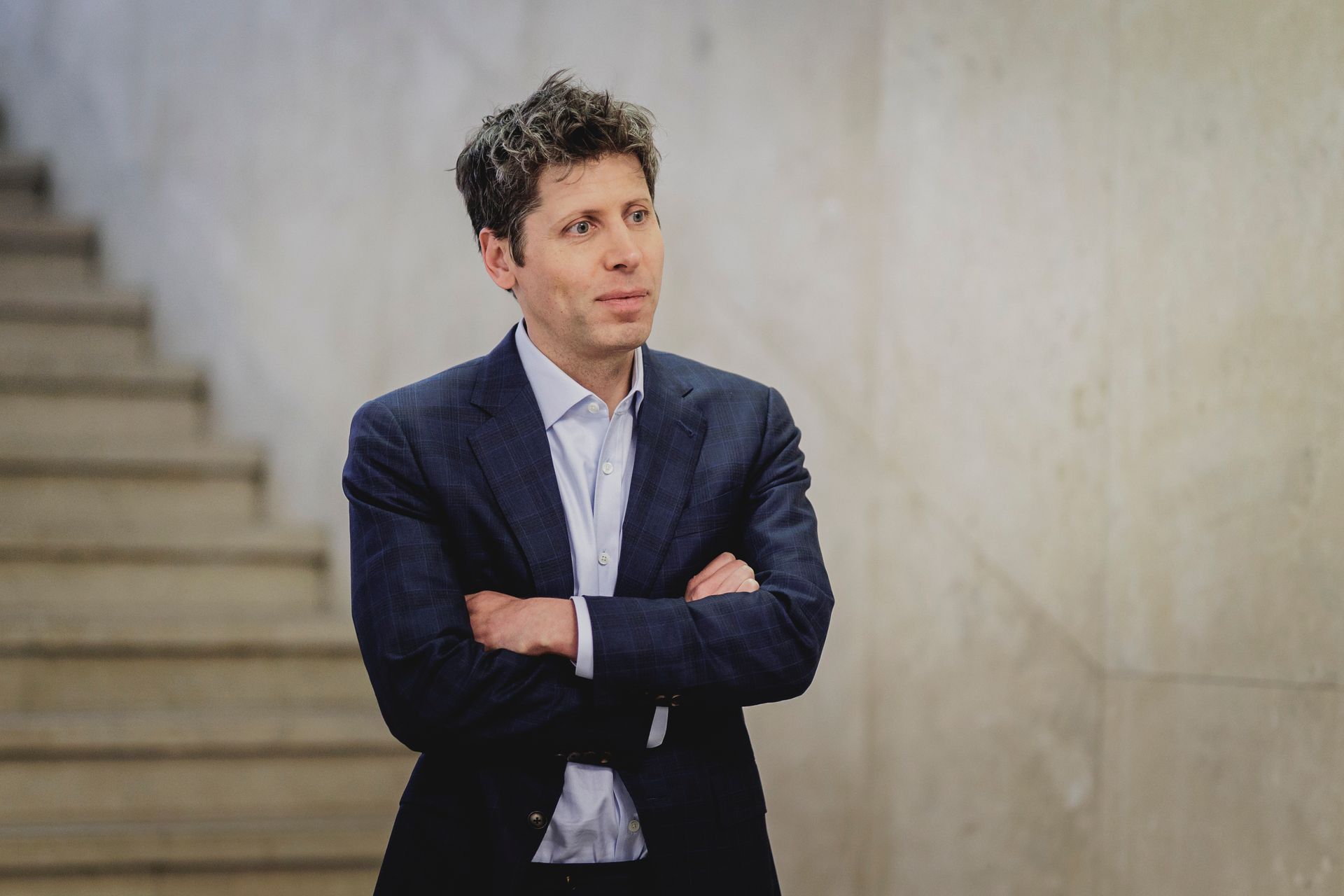 Sam Altman sounds a ‘code red’ warning as ChatGPT’s lead narrows