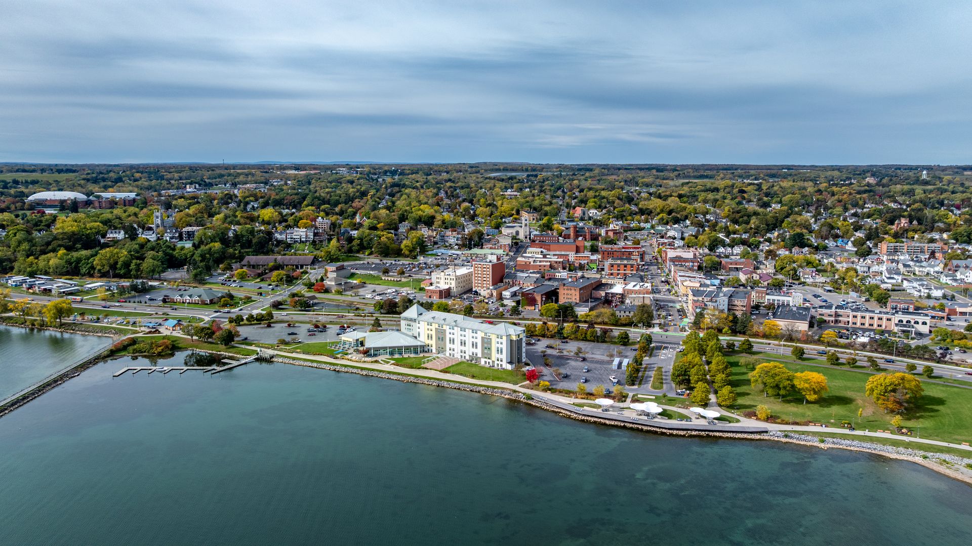 AirDNA : Geneva, N.Y., et Wright City, Mo., en tête des 5 meilleures villes viticoles pour les investisseurs Airbnb