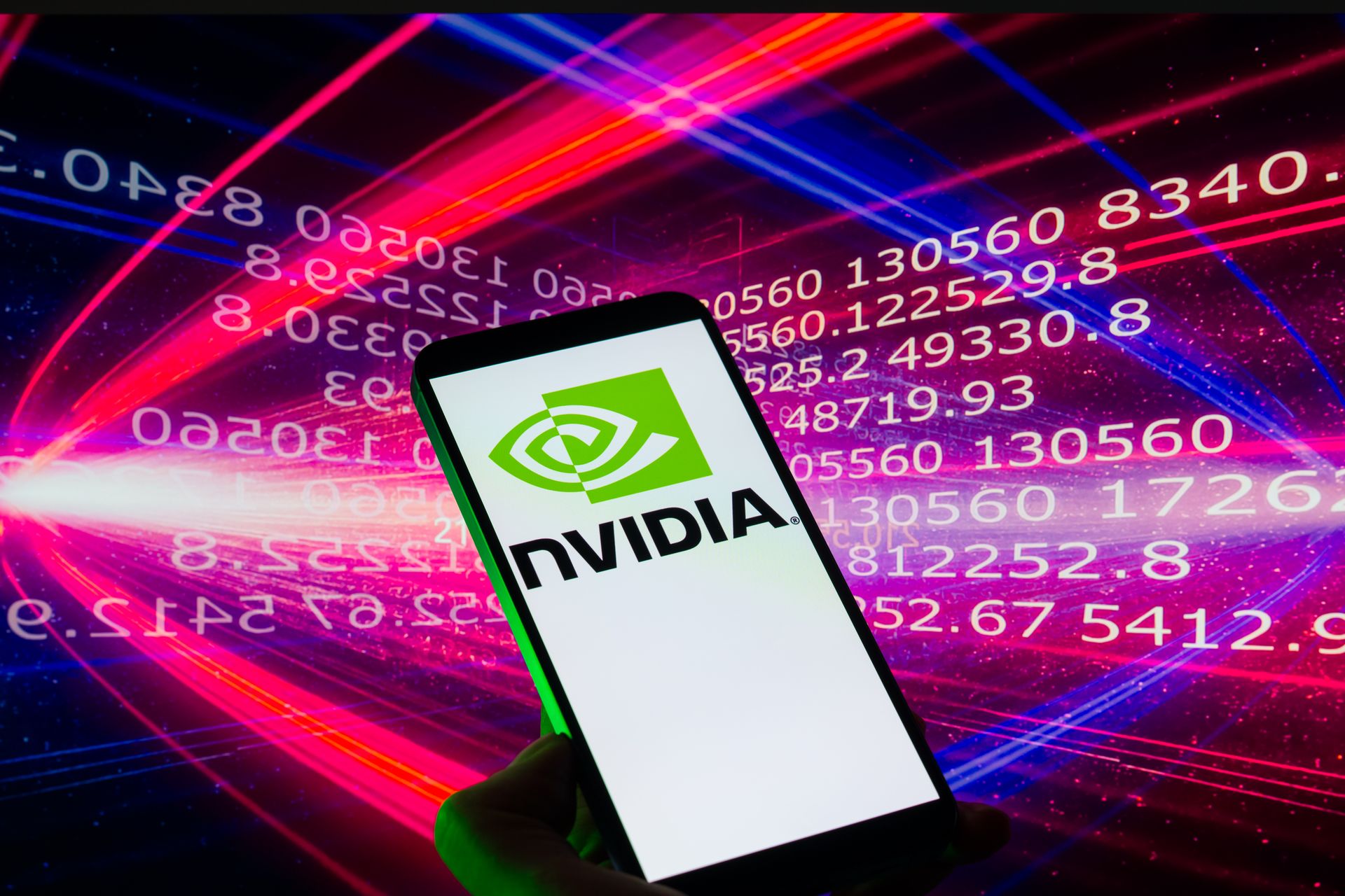 Las ganancias de Nvidia mantienen la fiesta de la IA en marcha.