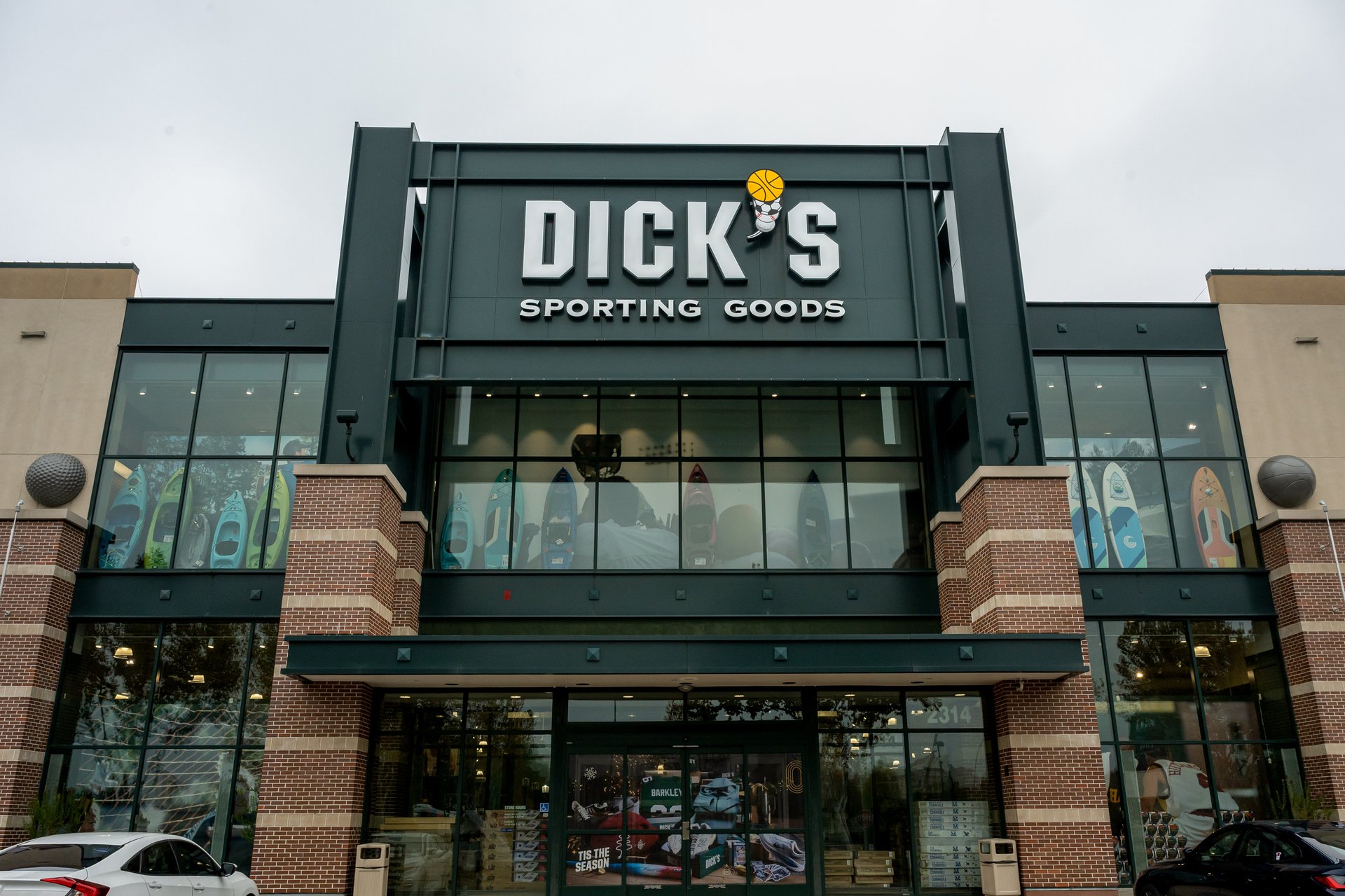 Les ventes de Dick's Sporting Goods en hausse grâce à Foot Locker