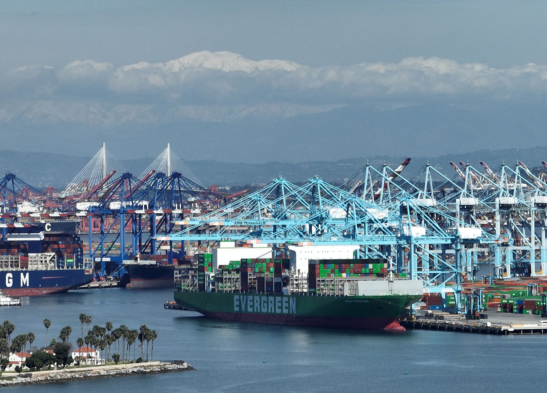 Tariff chaos is back