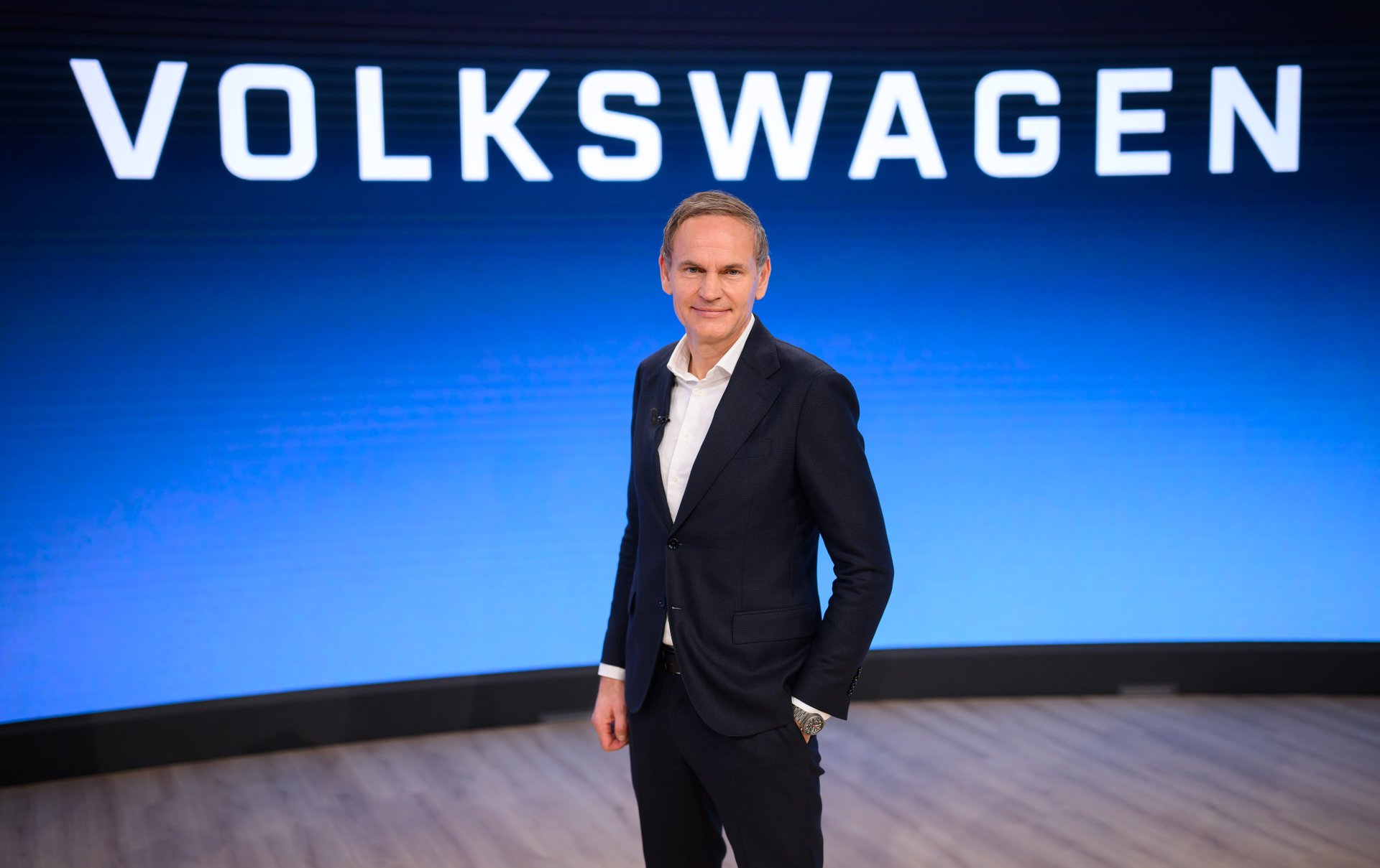 Le PDG de Volkswagen avertit de 50 000 suppressions d'emplois supplémentaires, portant le total à 100 000.