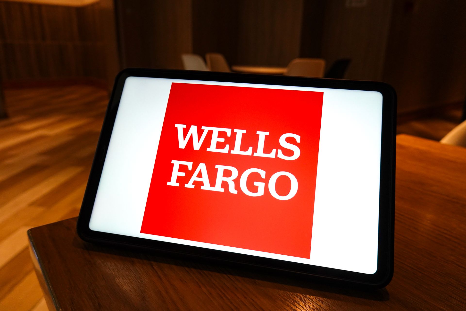 Wells Fargo a affiché un bénéfice plus élevé au premier trimestre grâce à une augmentation des revenus d'intérêts et de trading.