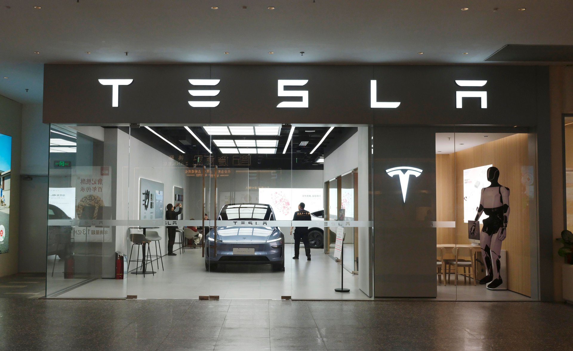 Tesla rappelle près de 219 000 véhicules aux États-Unis en raison d'un problème de logiciel de caméra de recul.