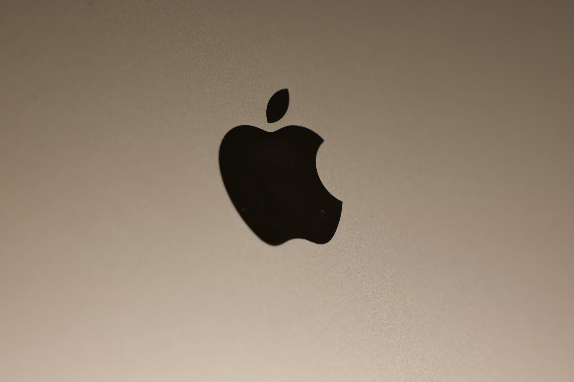 Apple règle un procès de 250 millions de dollars concernant la publicité mensongère de ses fonctionnalités d'IA.