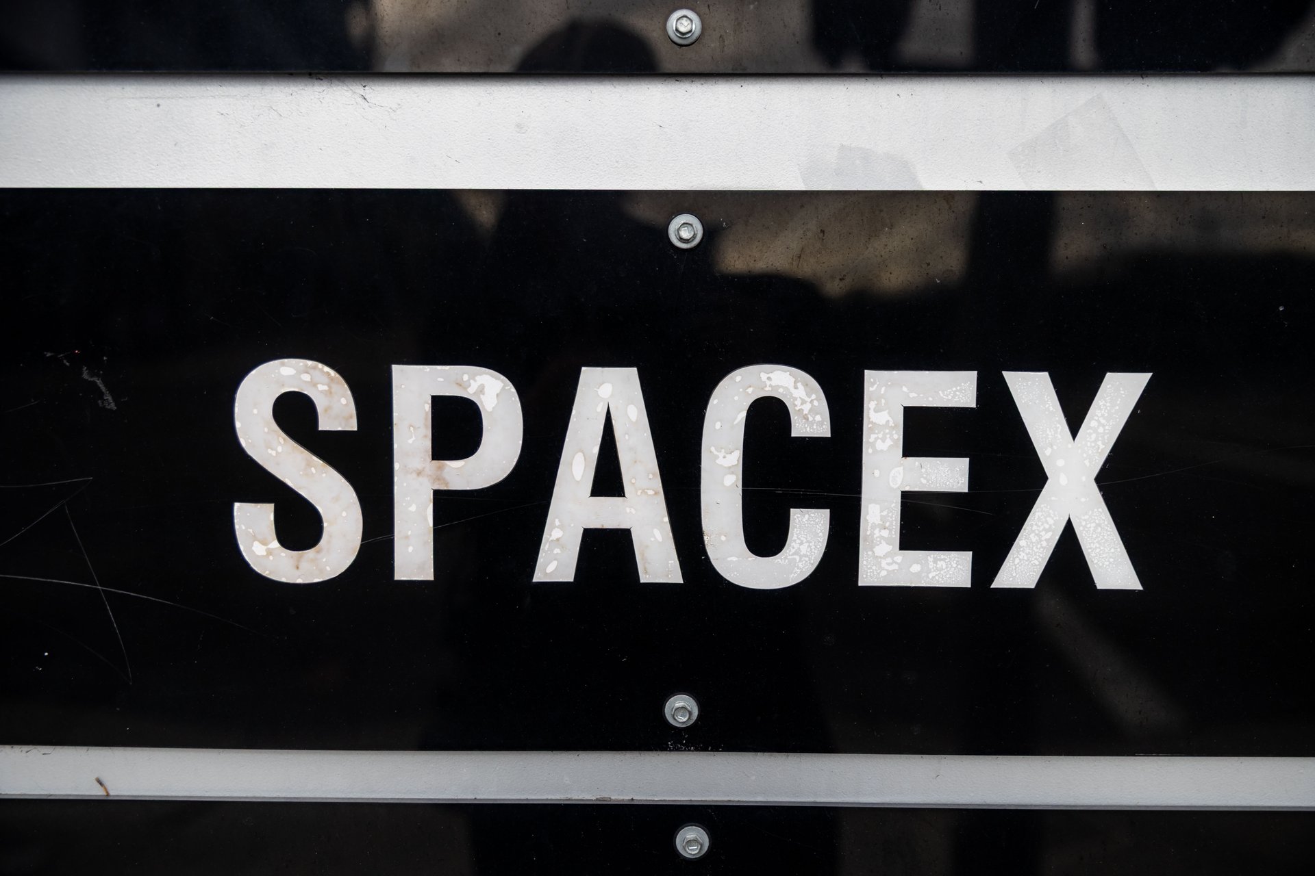 Goldman Sachs dirige la liste des banques pour l'introduction en bourse record de SpaceX.