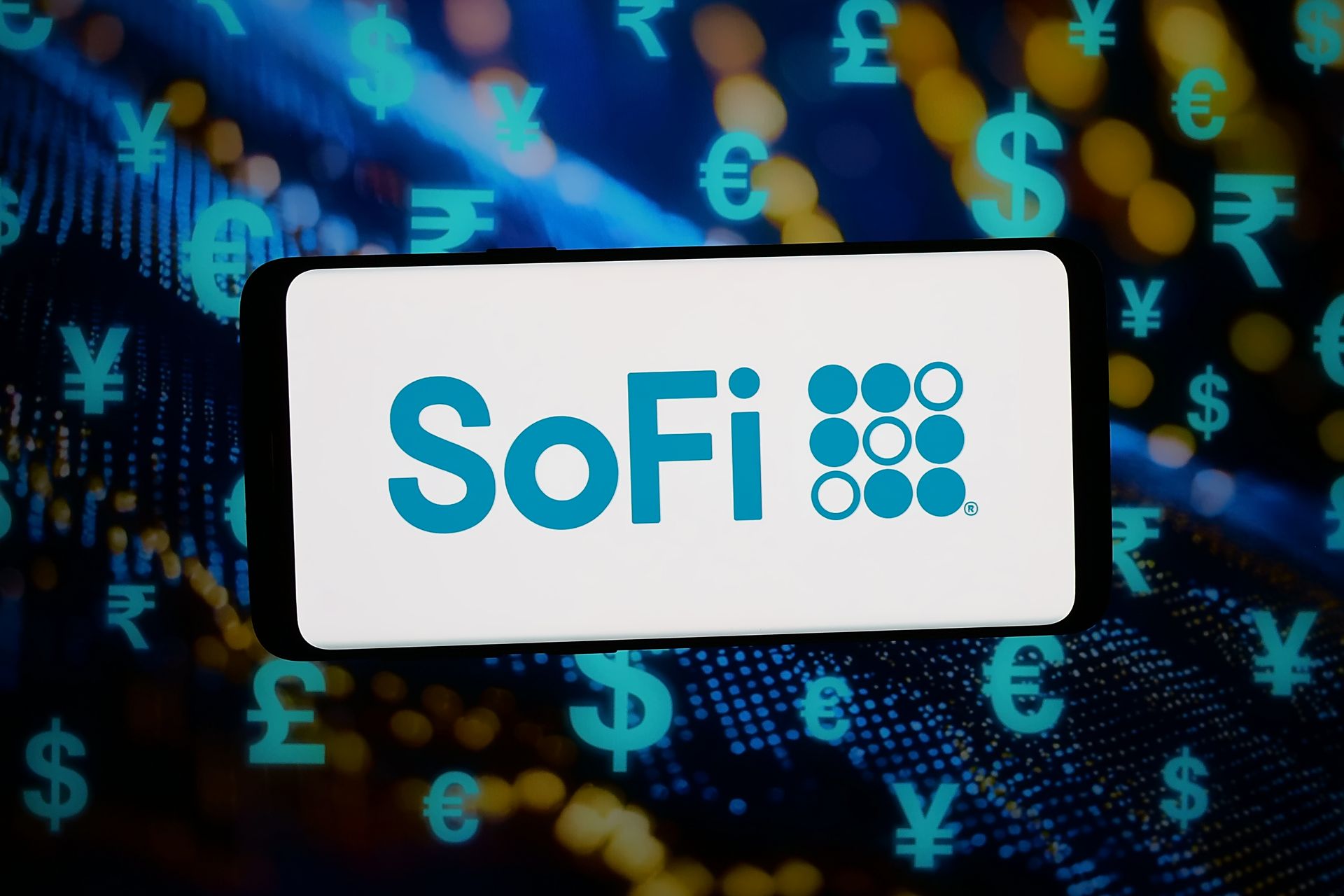 SoFi posted record revenue and lifted its full-year forecast after members surged