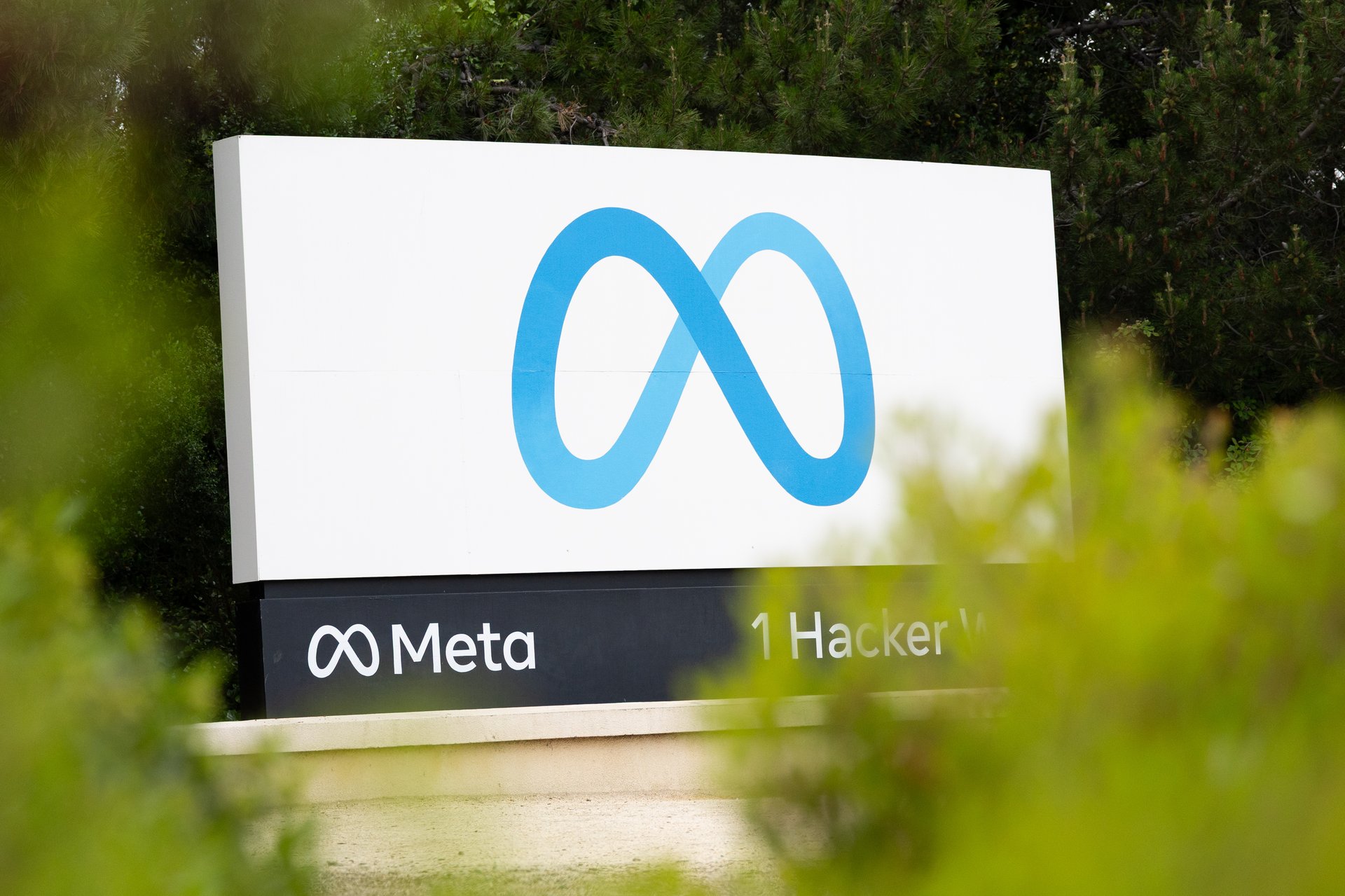 Meta construit son premier centre de données d'IA au Canada.